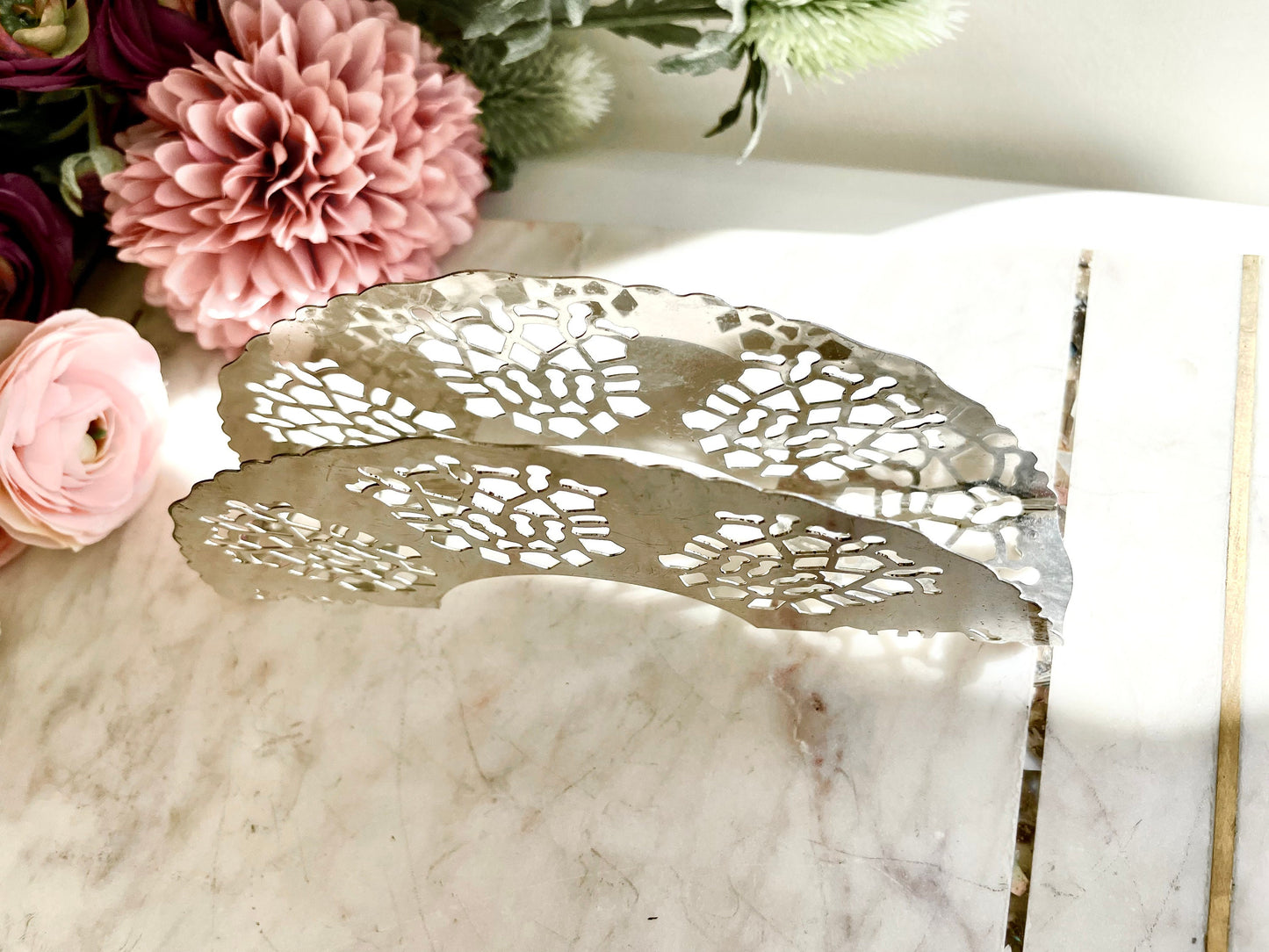 Exquisite Silver Plated Serveware, vintage Silver plated Mayell Napkin Holder, silver plated vintage made in England