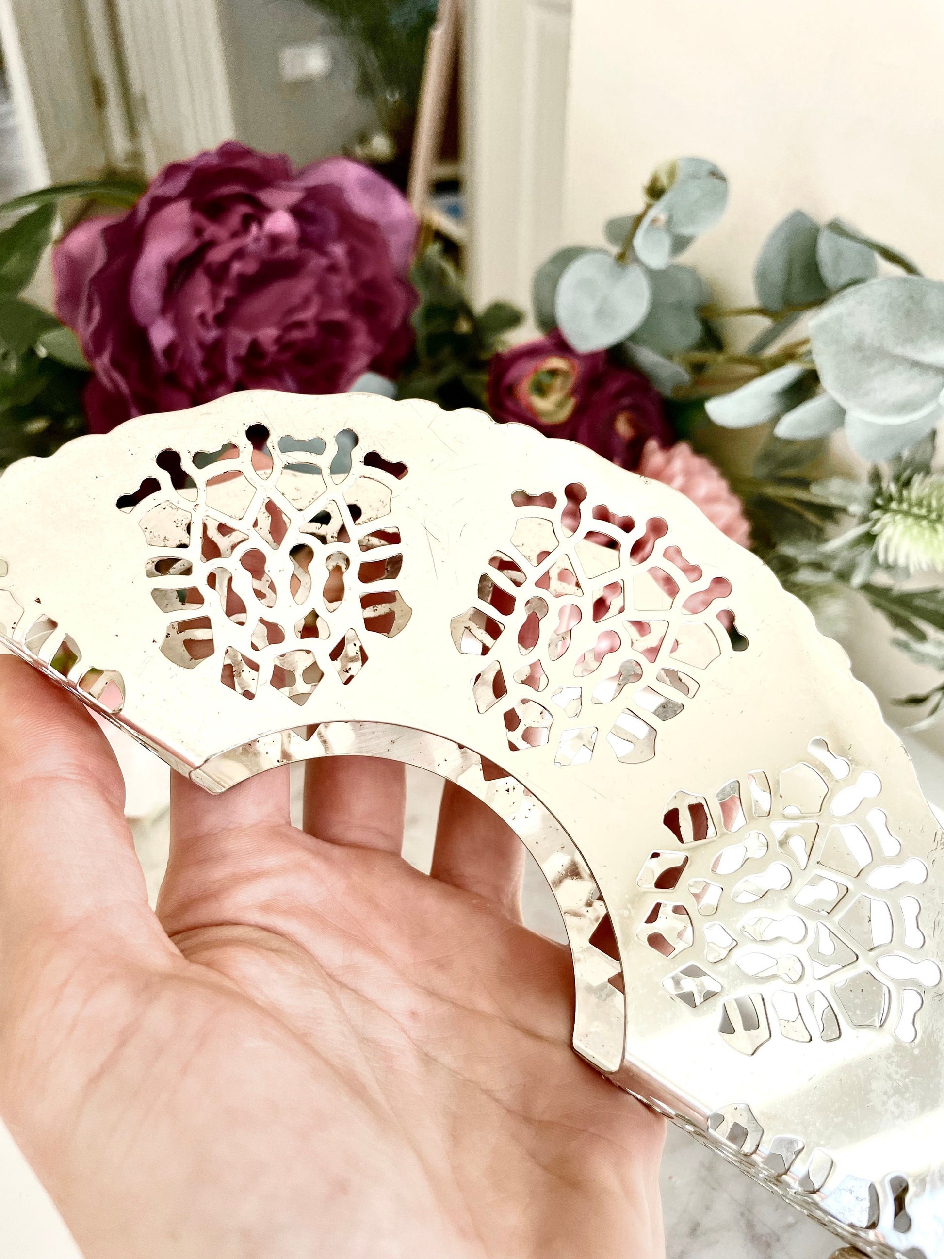 Exquisite Silver Plated Serveware, vintage Silver plated Mayell Napkin Holder, silver plated vintage made in England