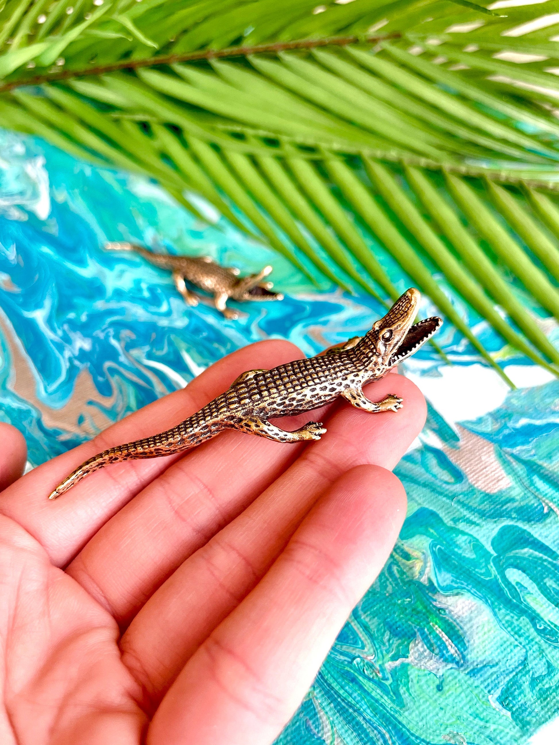 solid brass alligator statue mini metal crocodile figurine metal art incense burner gift for animal