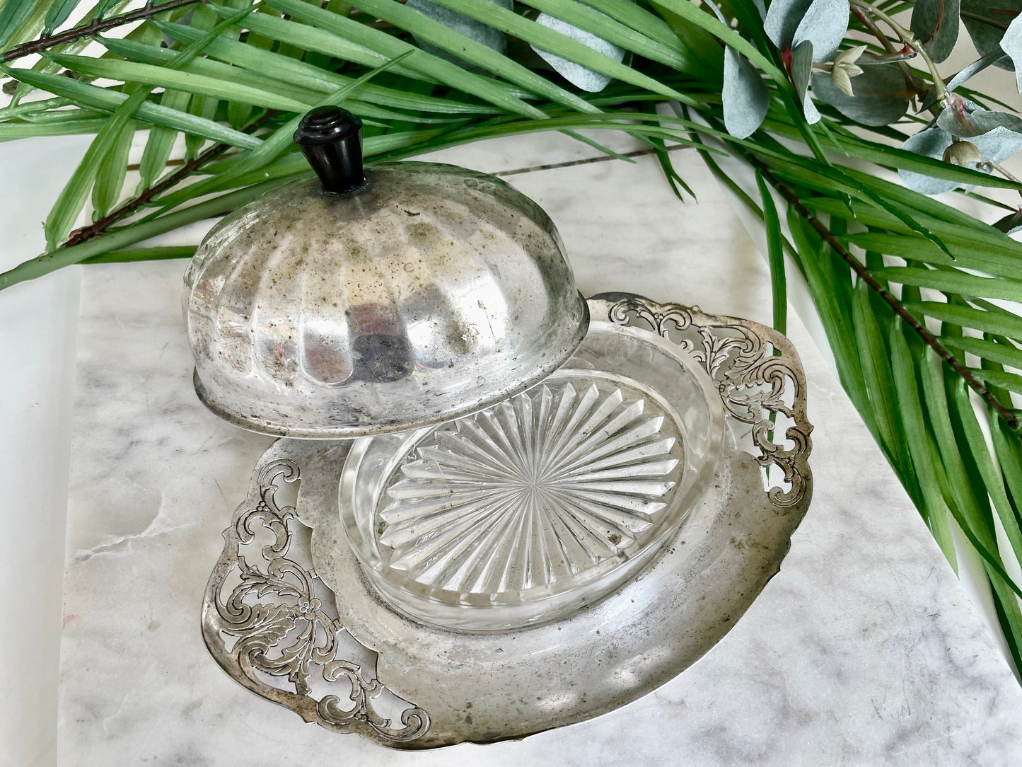 Antique Butter dish Silver Plated Domed with Glass Liner by Regency Plate EPNS A1