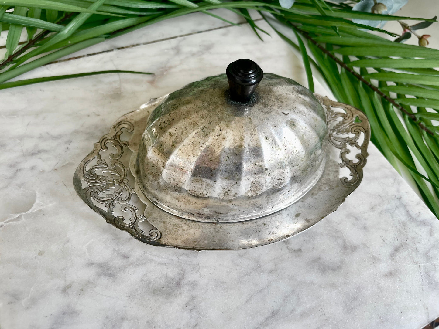 Antique Butter dish Silver Plated Domed with Glass Liner by Regency Plate EPNS A1
