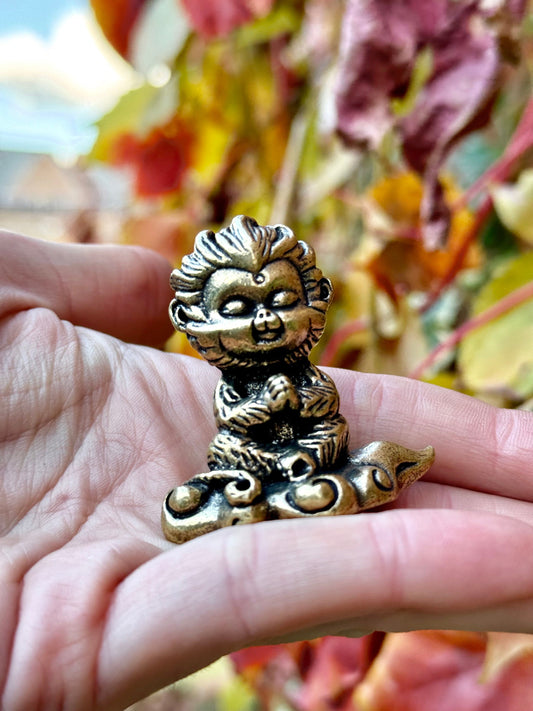 Spiritual Monkey brass statuette, macaque figurine, Metal Monkey Teacher spiritual mentor Figurine, Buddhist monk Medatating miniature