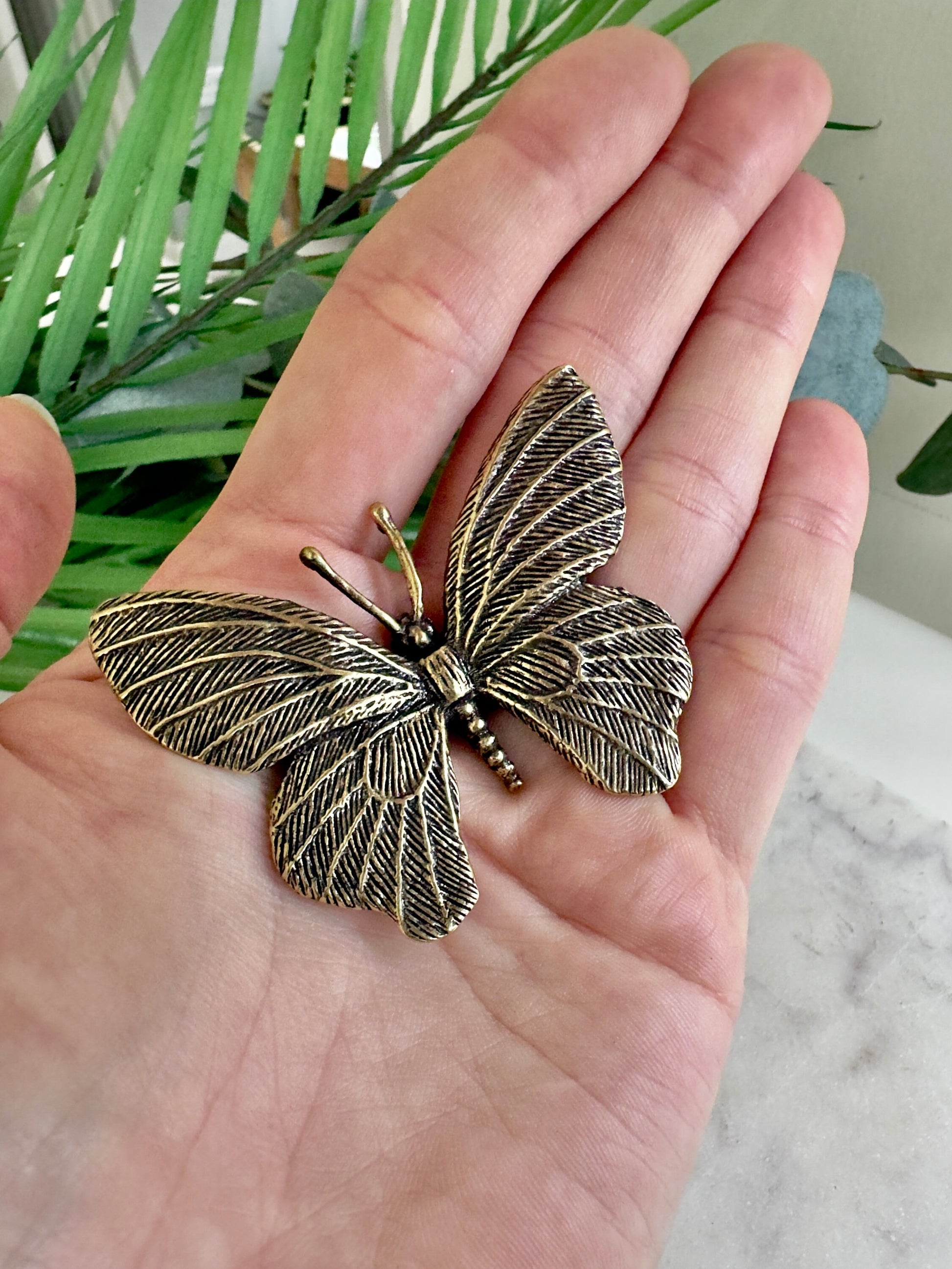 Big Brass Butterfly Treasures: Lifelike Butterfly Figurine and Desk Delight
