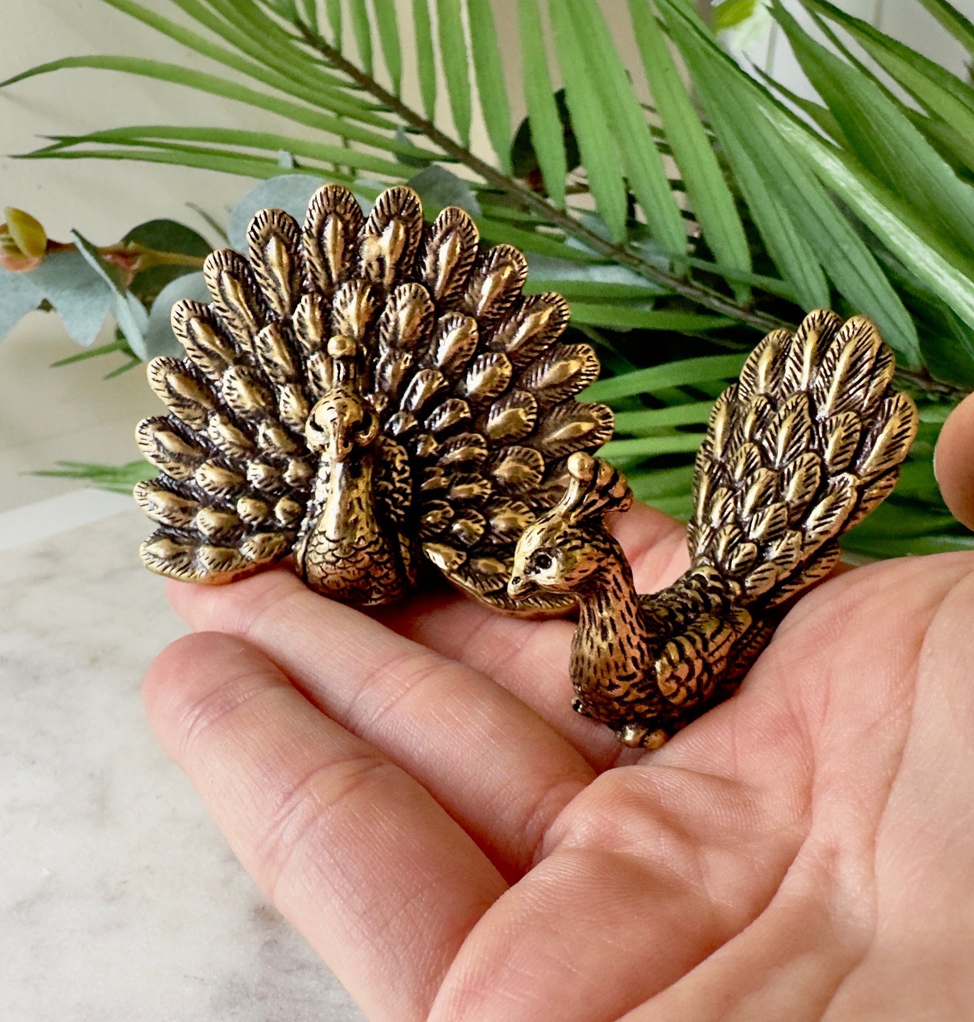 Solid Brass Peacock Figurine, Brass Bohemian Ornament, Couple of Peacocks Statue, Tropical bird miniature, Beautiful Metal Paperweight