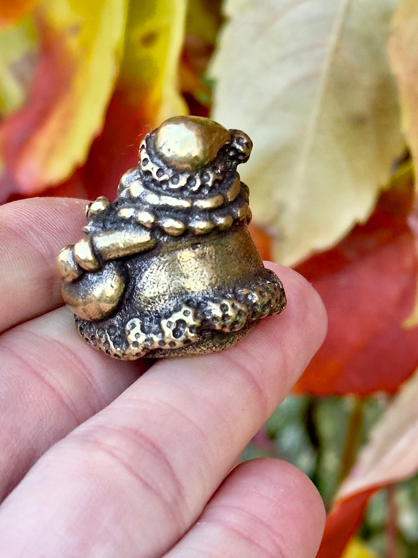 Solid Brass Santa Claus Figurine - Christmas Ornament, Tiny Gold Santa Statue, Holidays Metal Art, Santa Desk Decor, Christmas Gift for Her