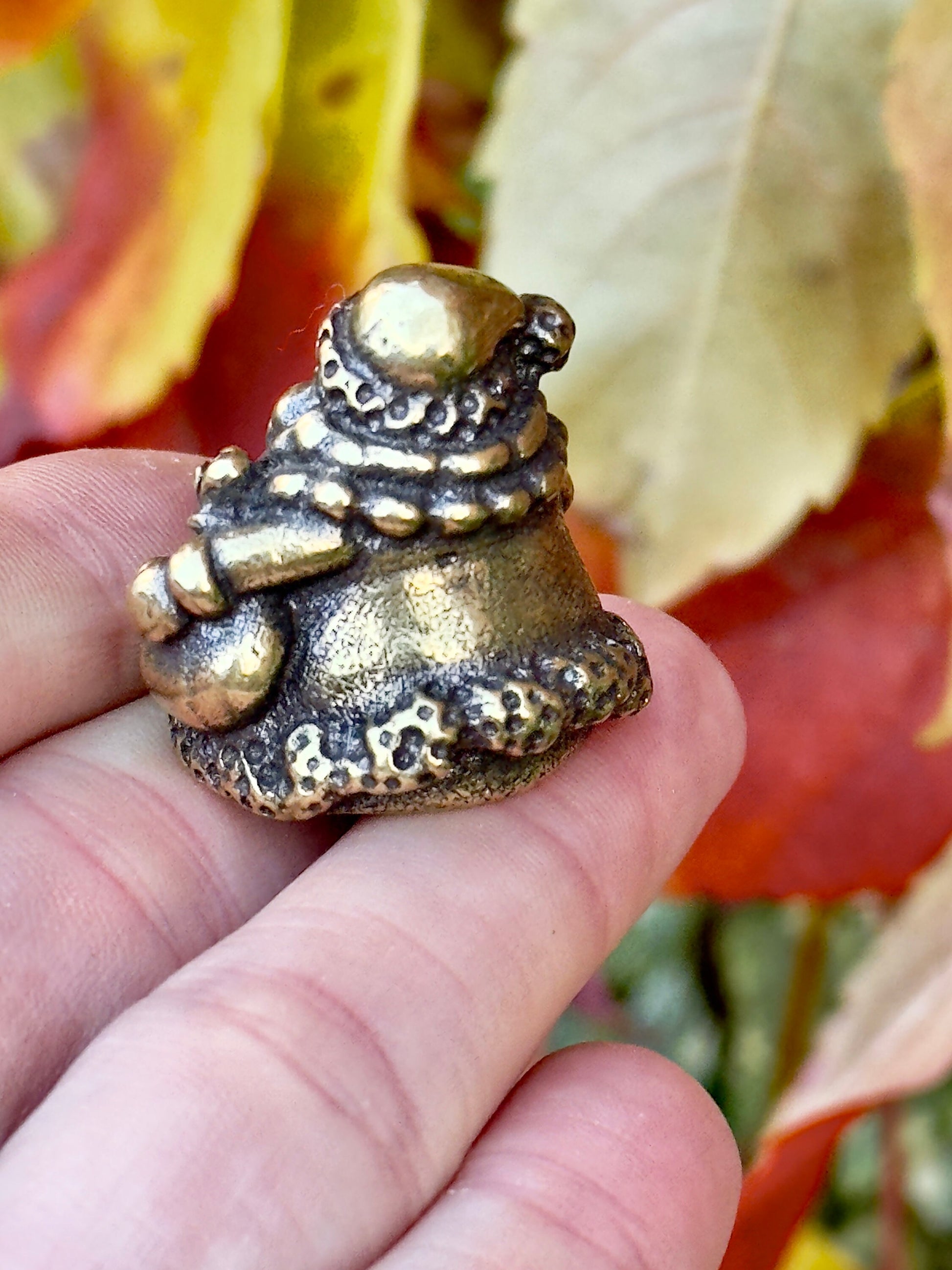 Solid Brass Santa Claus Figurine - Christmas Ornament, Tiny Gold Santa Statue, Holidays Metal Art, Santa Desk Decor, Christmas Gift for Her