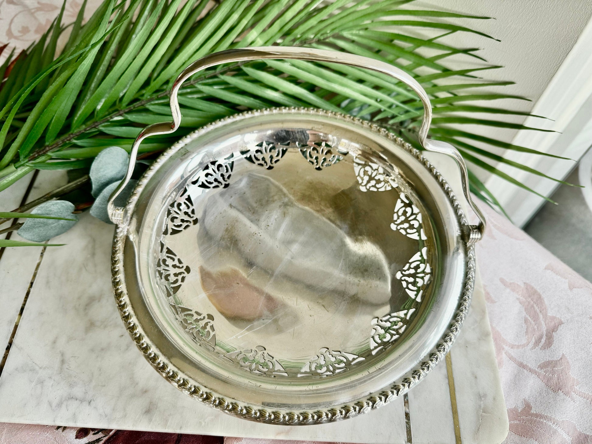 Vintage Silver Plated Pierced Basket Dish with foldable handle and delicate flower detail, Vintage Metal Fruit bowl