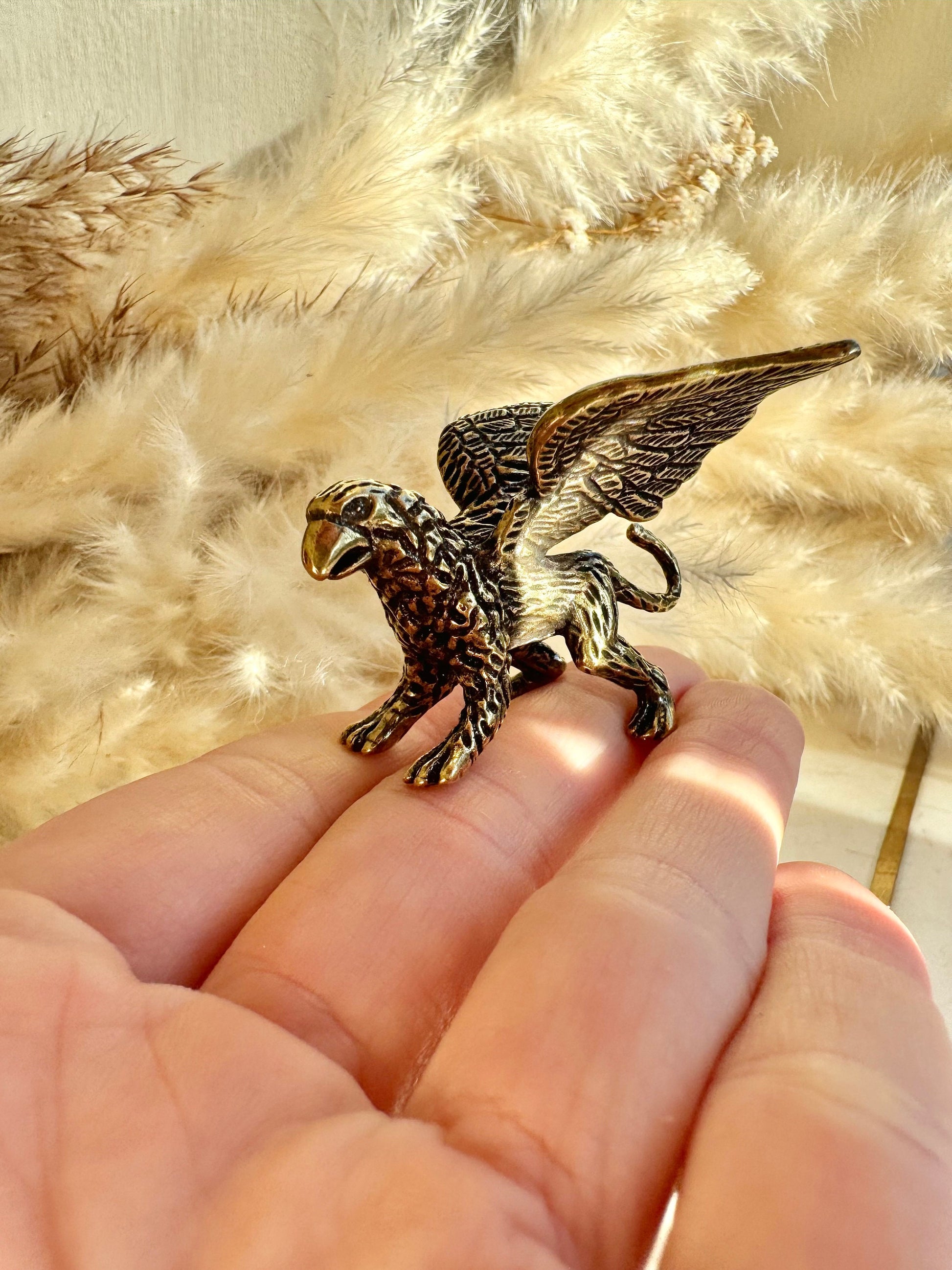 Solid Brass Greek Mythology Celtic Griffin Claw Statue, metal hippogriff figurine, Griffon ornament