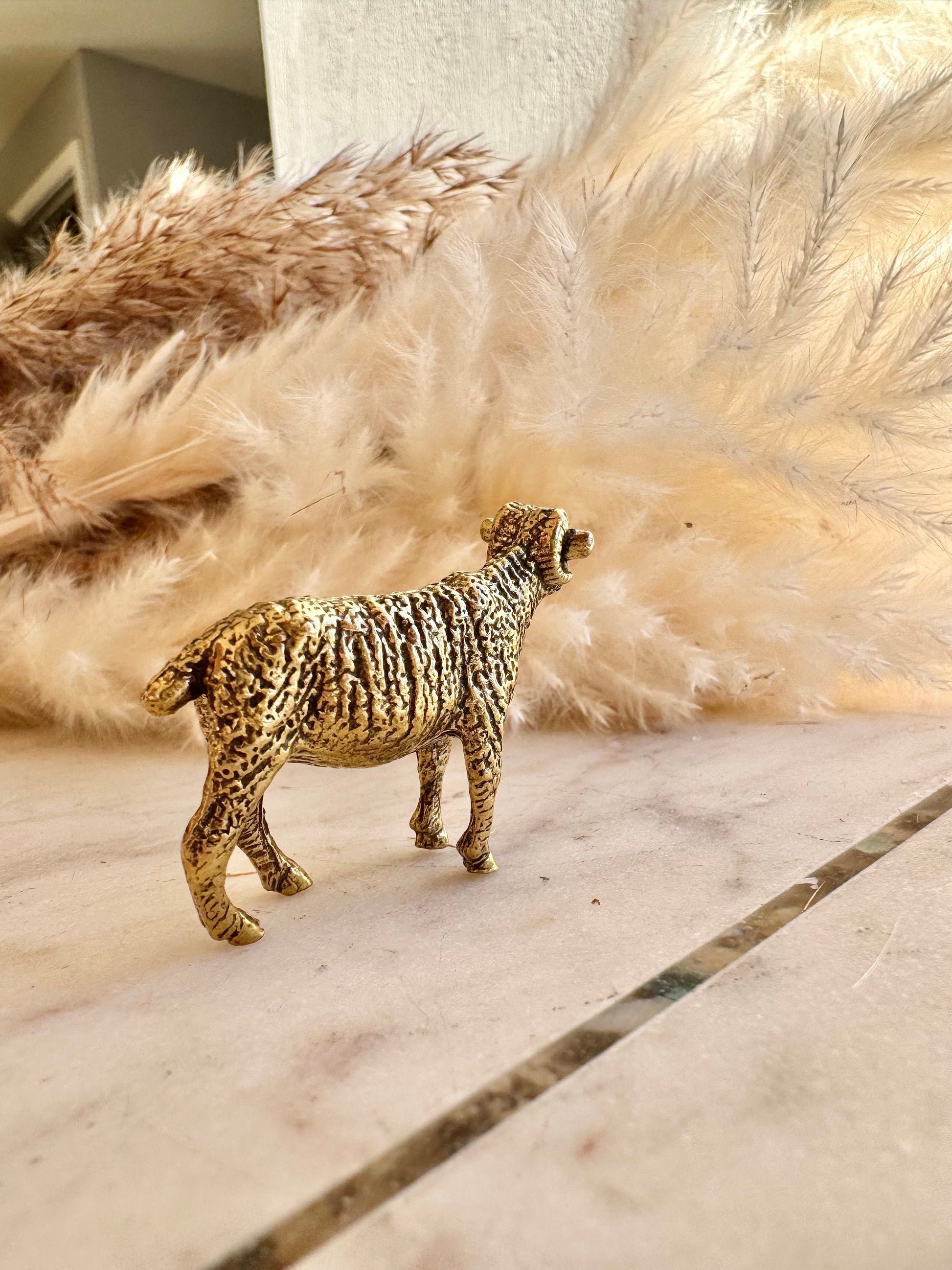 Solid brass sheep sculpture, Farm animal figurine, ram ornament, lamb Figure Statue