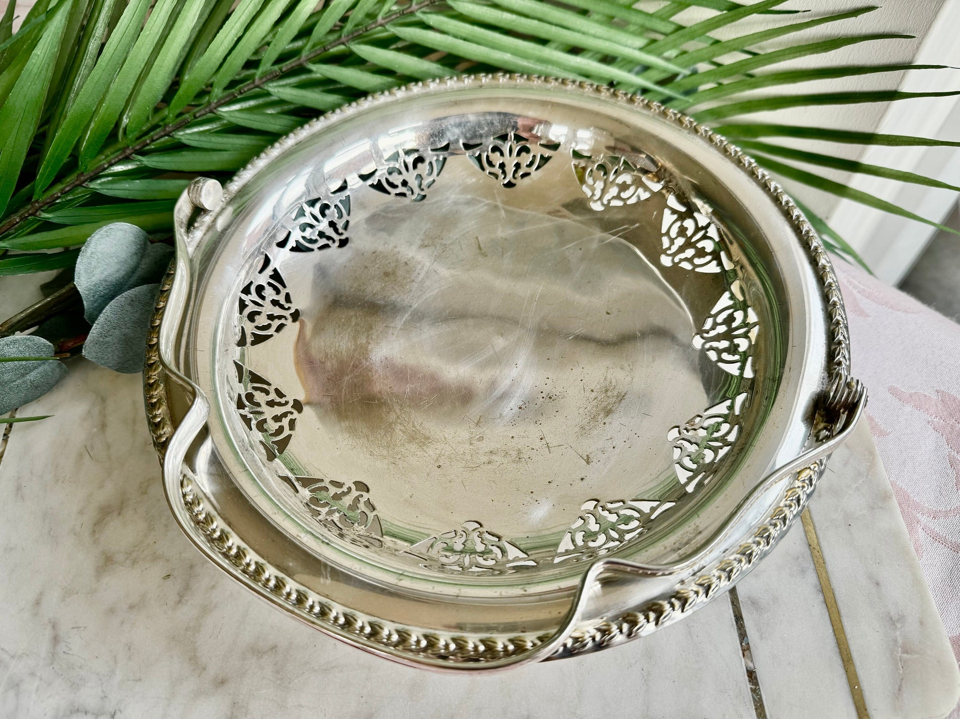 Vintage Silver Plated Pierced Basket Dish with foldable handle and delicate flower detail, Vintage Metal Fruit bowl