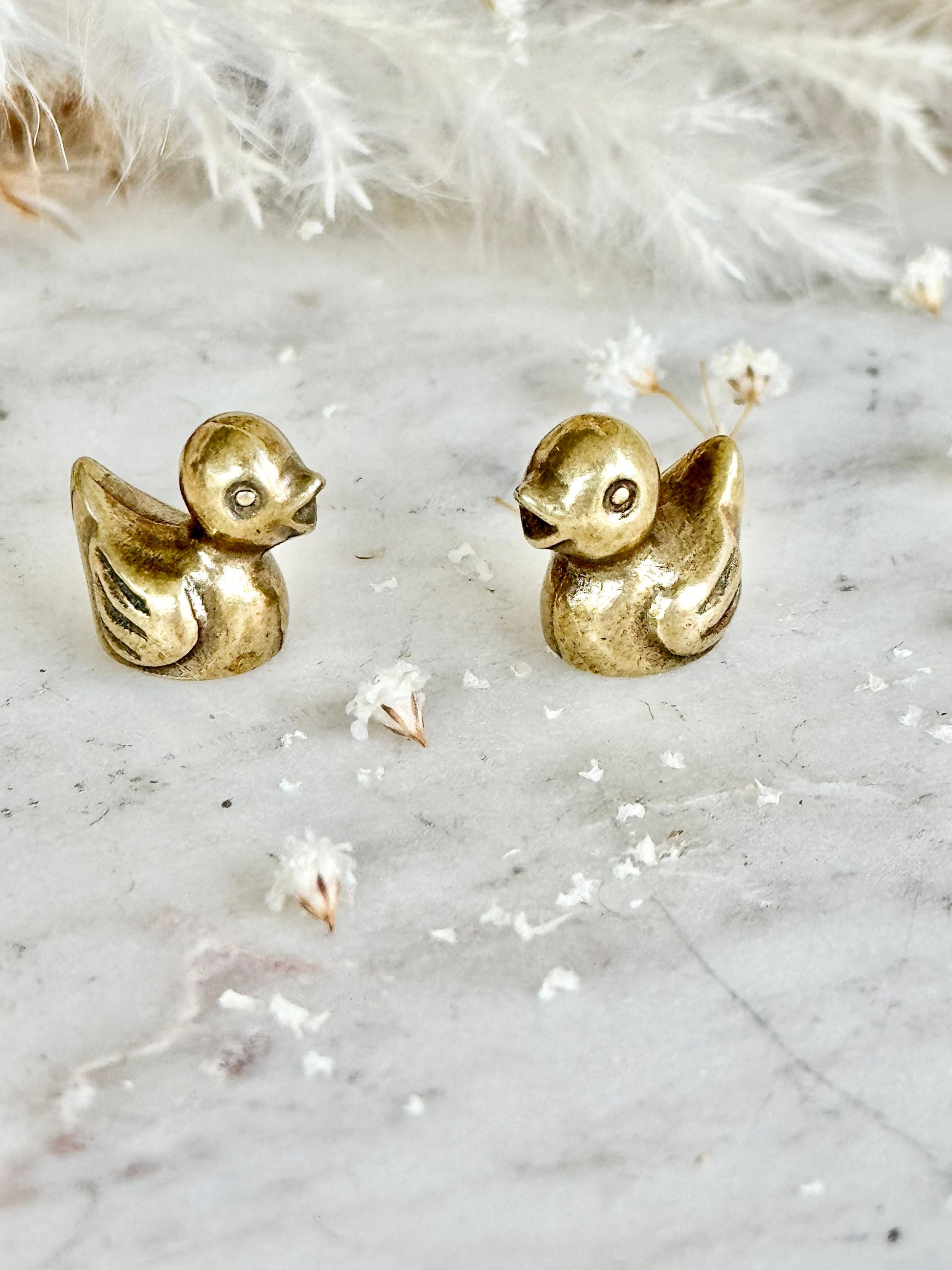 Tiny Duck miniature, solid brass little bird figurine, Couple of ducks miniature gift, Desktop ornament, Japanese style figuri