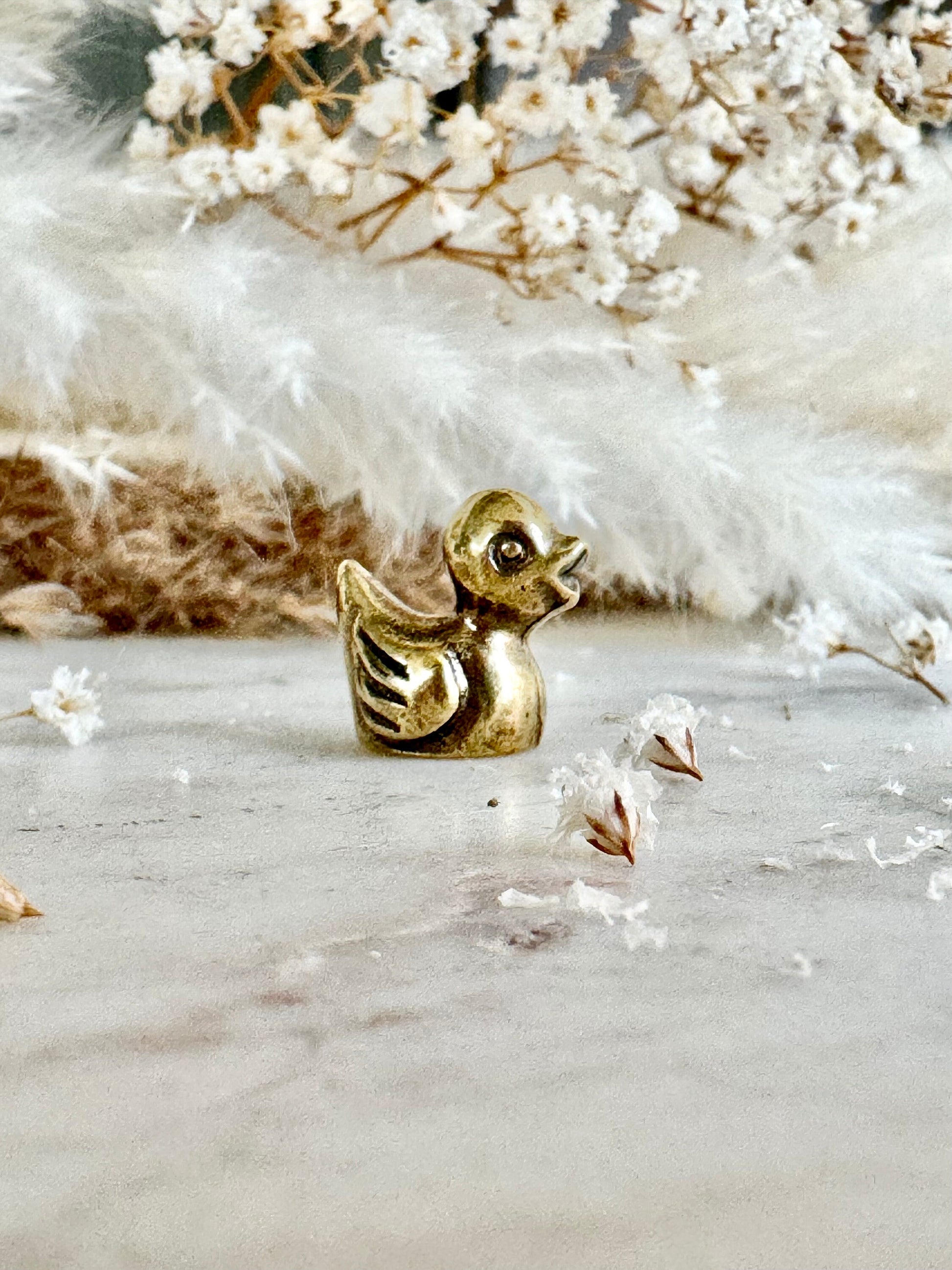 Tiny Duck miniature, solid brass little bird figurine, Couple of ducks miniature gift, Desktop ornament, Japanese style figuri