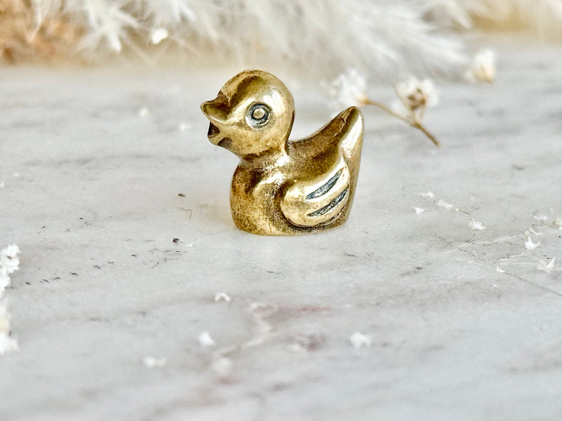 Tiny Duck miniature, solid brass little bird figurine, Couple of ducks miniature gift, Desktop ornament, Japanese style figuri