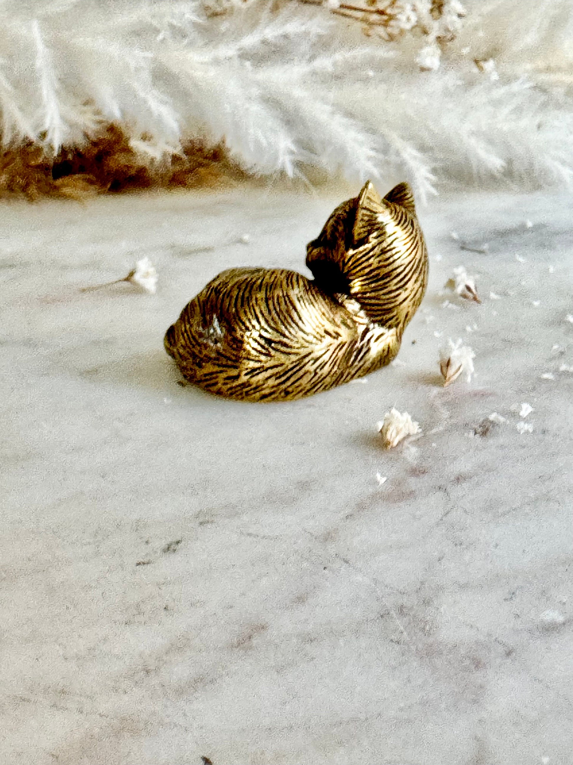 Solid brass Resting cat figurine, kitty miniature , Collectible cat statuette, Gift for cat lover, Adorable kitten ornament