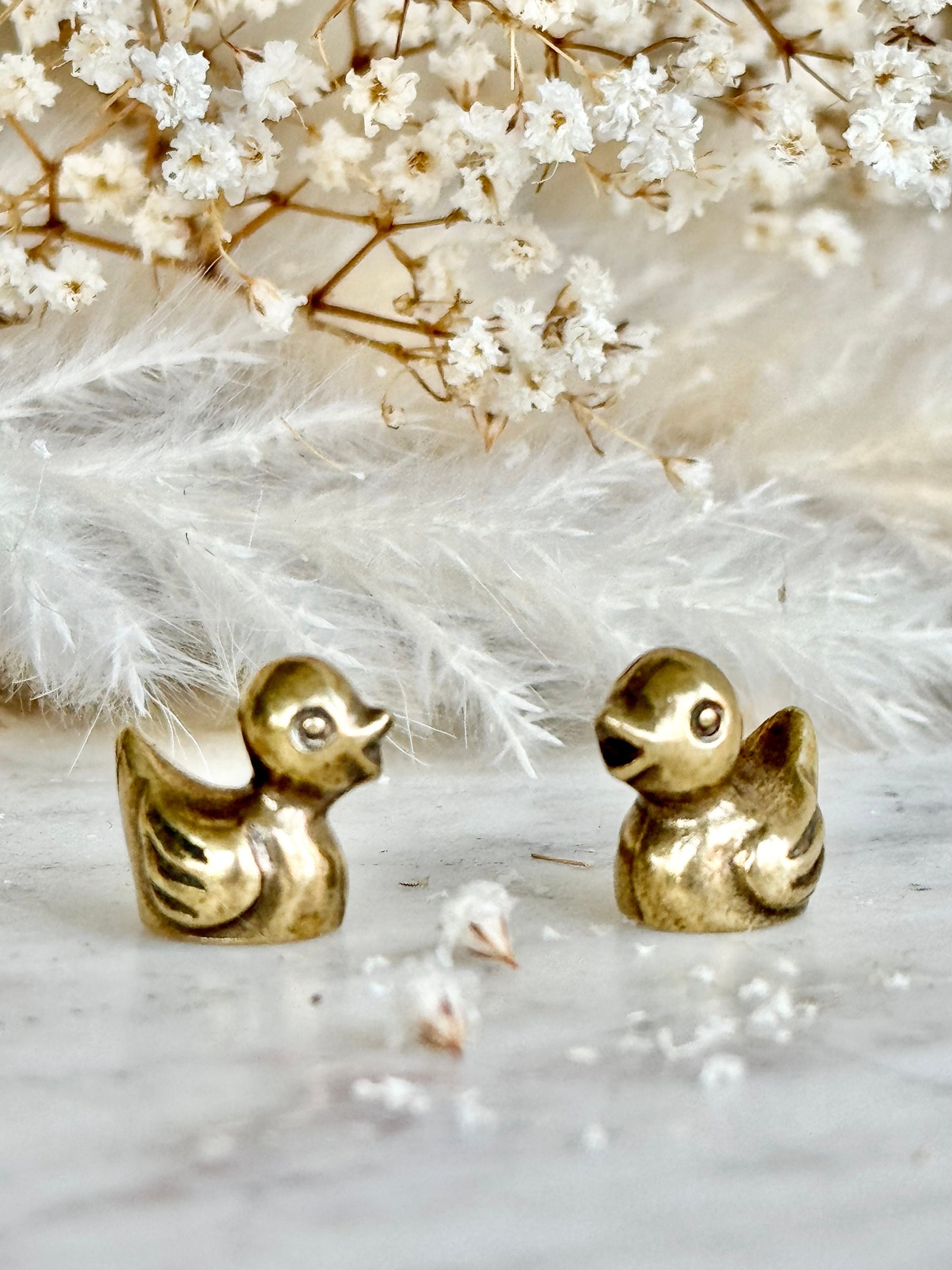 Tiny Duck miniature, solid brass little bird figurine, Couple of ducks miniature gift, Desktop ornament, Japanese style figuri