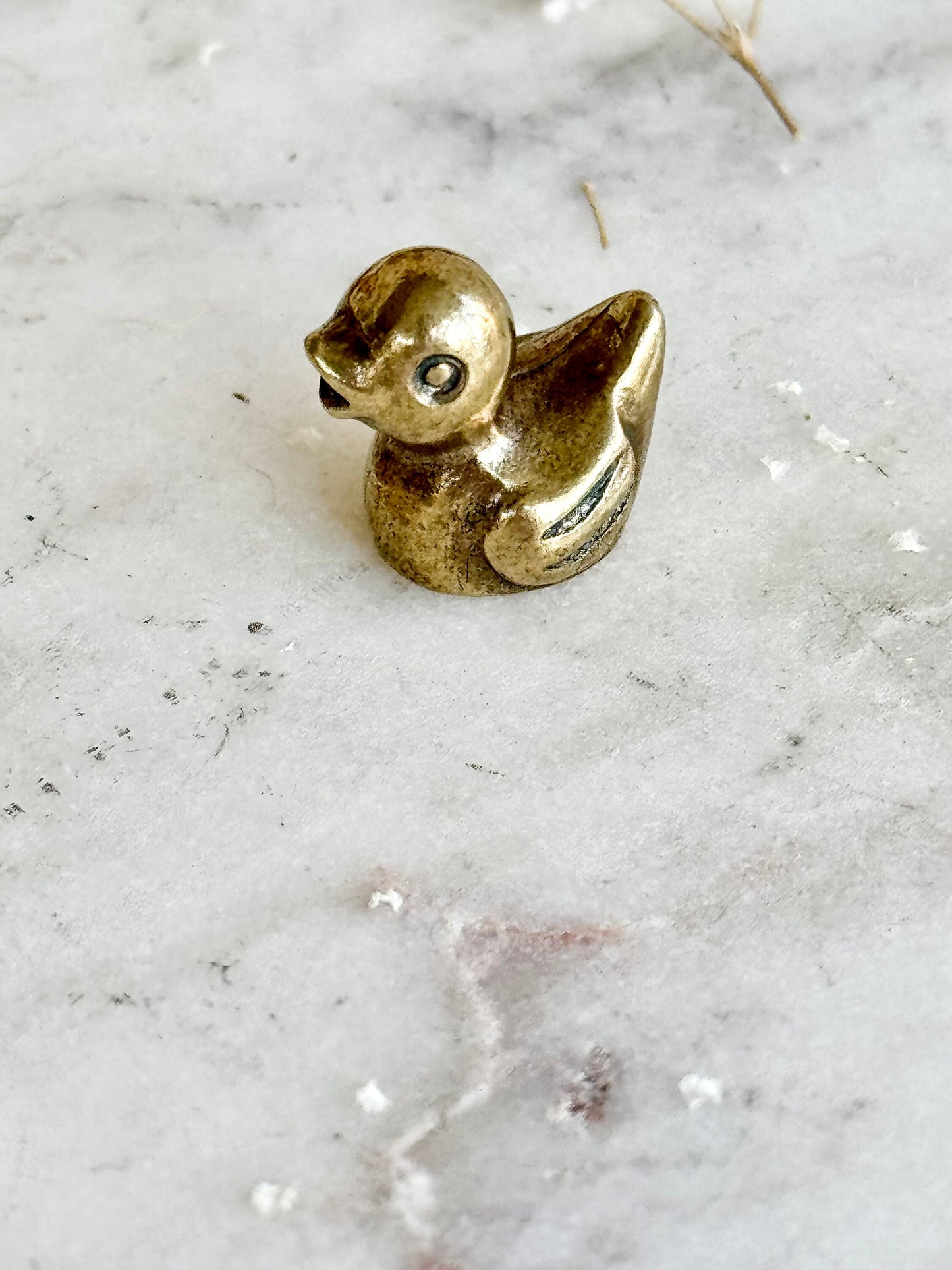 Tiny Duck miniature, solid brass little bird figurine, Couple of ducks miniature gift, Desktop ornament, Japanese style figuri