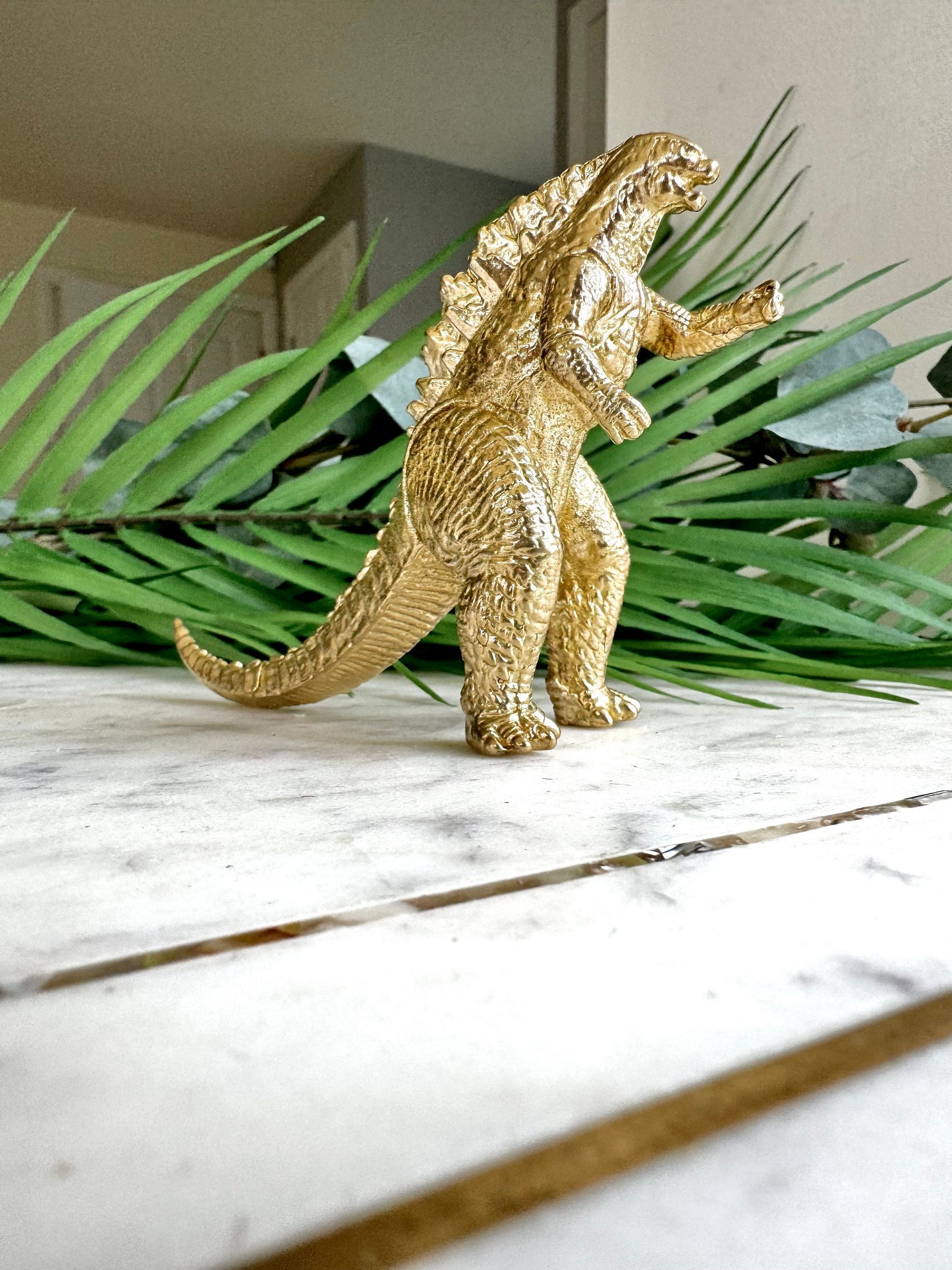 Solid golden brass miniature, Gojira Lizard, brass big lizard, solid Tabletop decor, Creative desktop ornament, cool gift for him