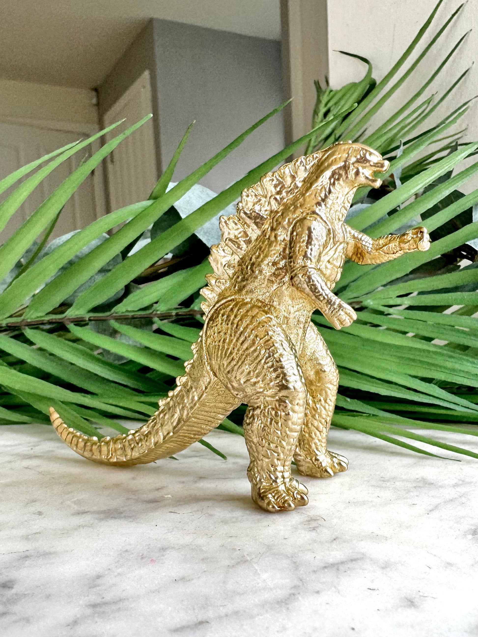 Solid golden brass miniature, Gojira Lizard, brass big lizard, solid Tabletop decor, Creative desktop ornament, cool gift for him