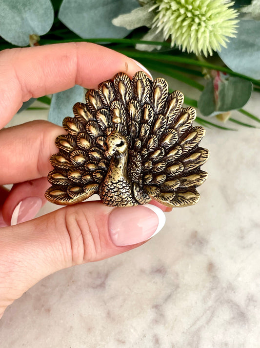 Solid Brass Peacock Figurine, Brass Bohemian Ornament, Tropical bird miniature, Beautiful Metal Paperweight, Eclectic Decor