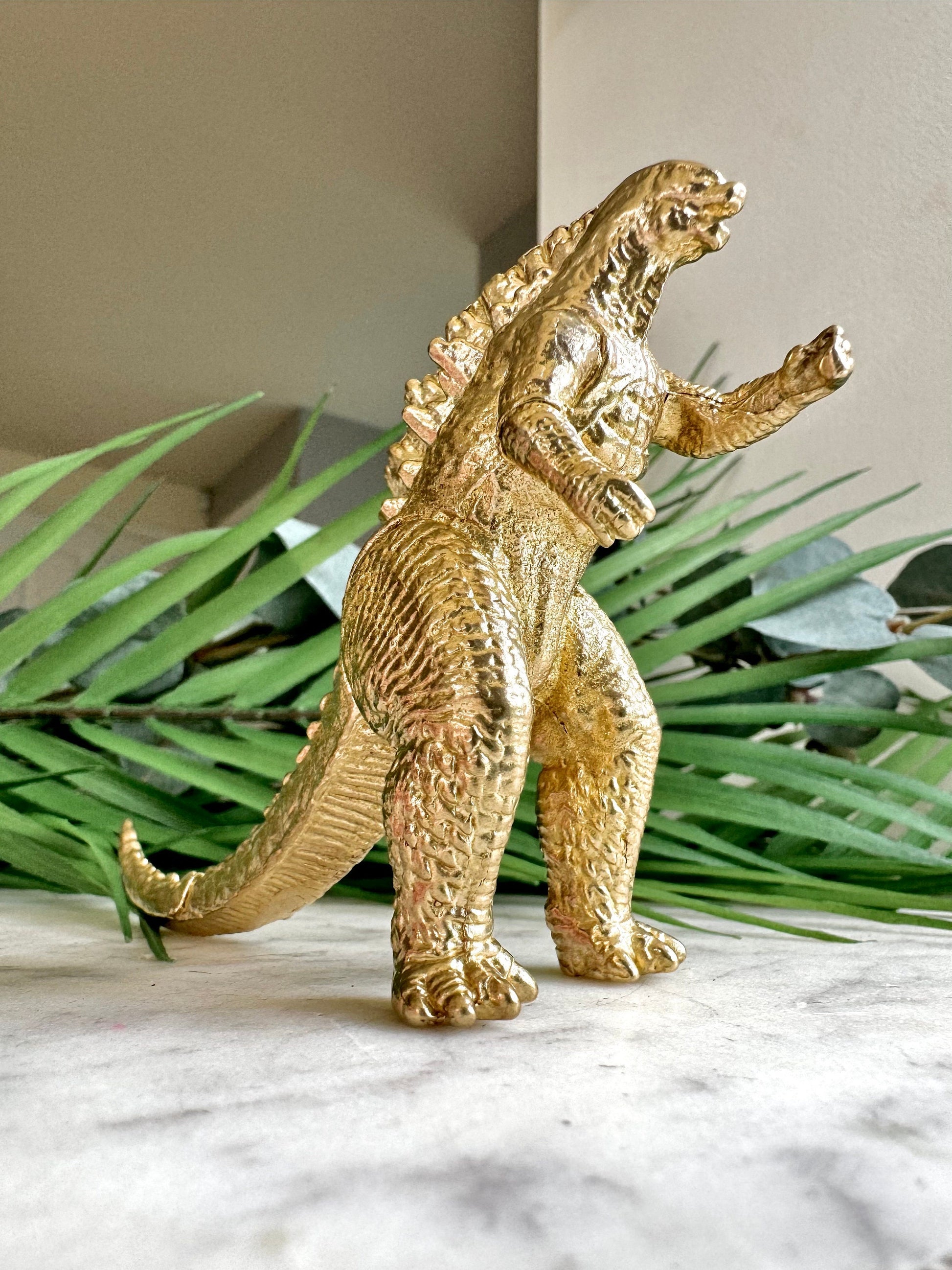 Solid golden brass miniature, Gojira Lizard, brass big lizard, solid Tabletop decor, Creative desktop ornament, cool gift for him