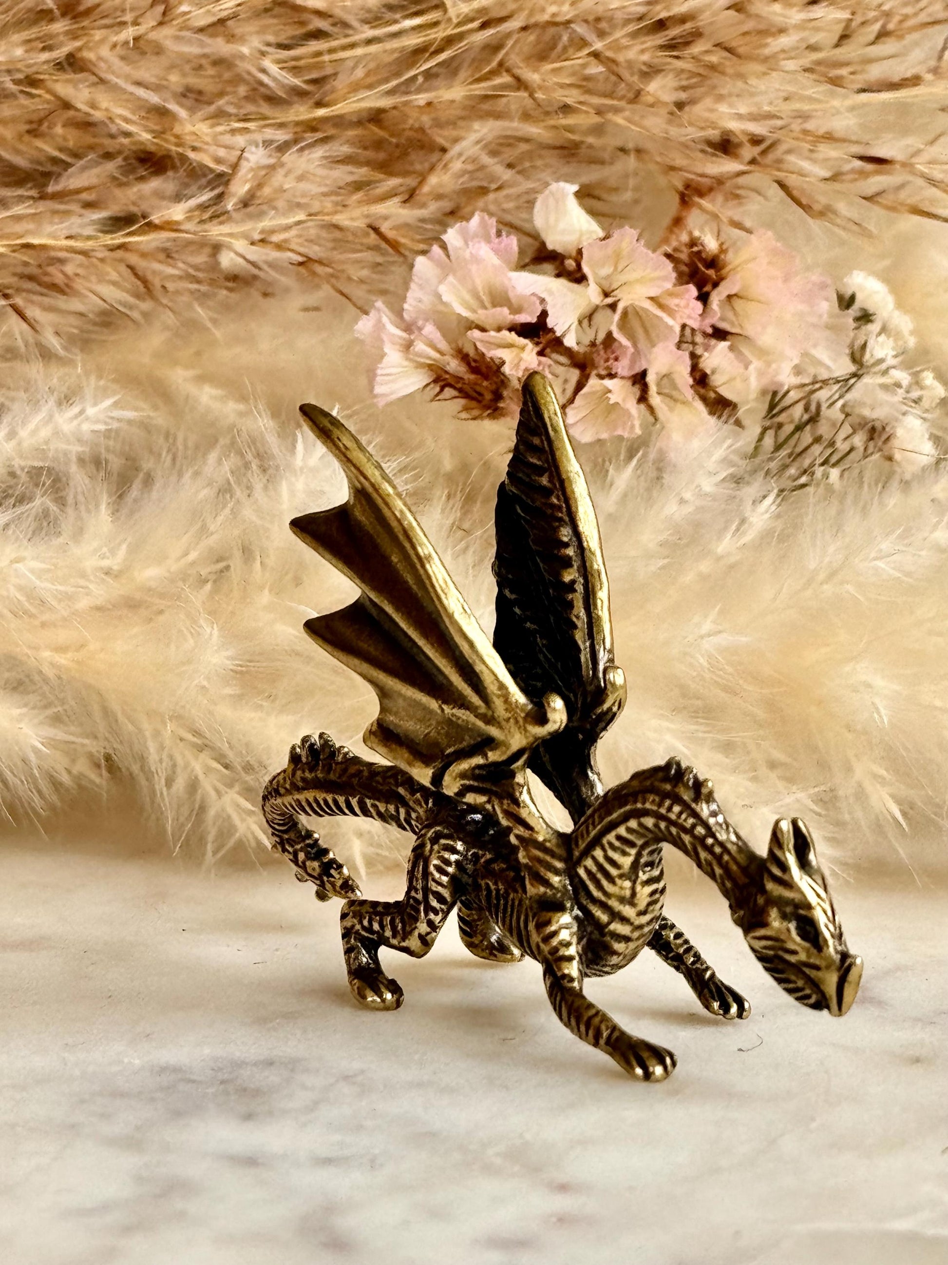 Beautiful Dragon solid brass miniature, Western dragon Statue, golden dragon statuette, Beautiful fighting dragon ornament