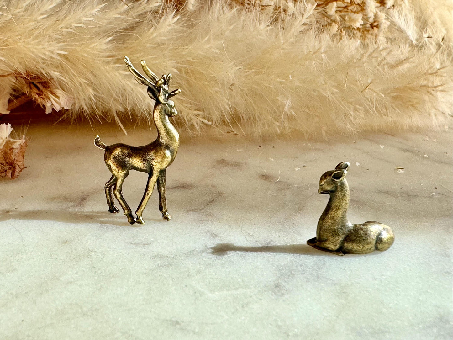 Tiny Beautiful Solid Brass Deer Desk Ornaments, Little deer statuettes - traditional Style Animal Figurines, Christmas Desk Decoration