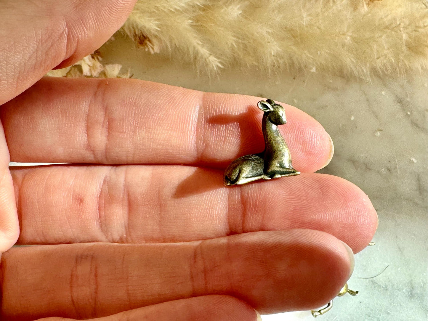 Tiny Beautiful Solid Brass Deer Desk Ornaments, Little deer statuettes - traditional Style Animal Figurines, Christmas Desk Decoration