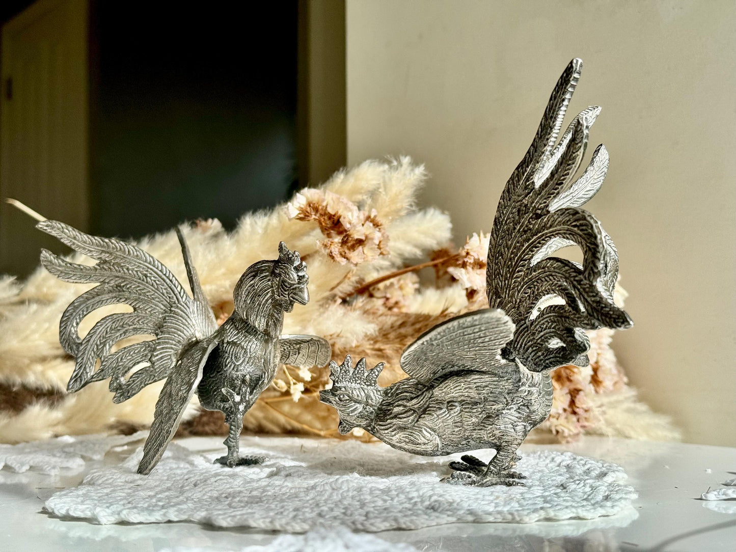 Vintage Silver Plated Fighting Cockerels Figurines, Vintage Metal Cocks, Brass Rooster Engraved Statues, Table Centerpiece, Pair Roosters