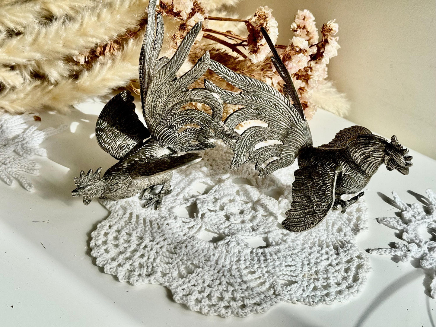 Vintage Silver Plated Fighting Cockerels Figurines, Vintage Metal Cocks, Brass Rooster Engraved Statues, Table Centerpiece, Pair Roosters