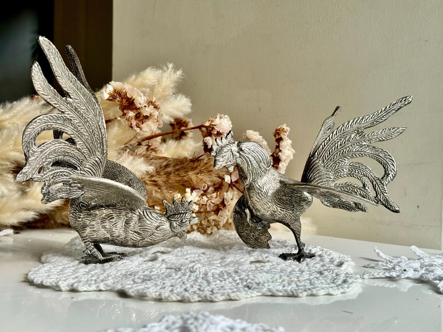 Vintage Silver Plated Fighting Cockerels Figurines, Vintage Metal Cocks, Brass Rooster Engraved Statues, Table Centerpiece, Pair Roosters