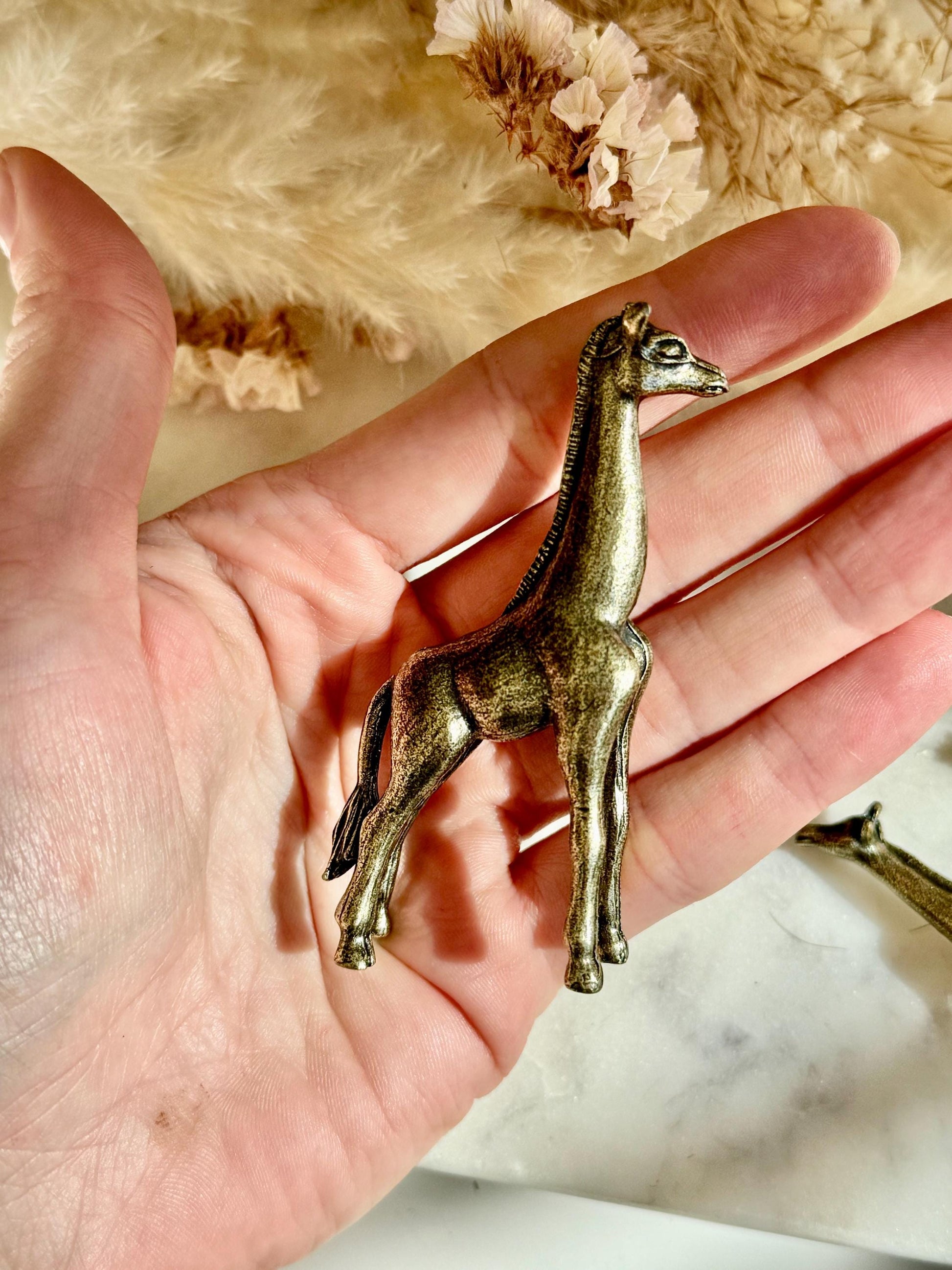 Traditional style giraffe family, Fine solid brass baby and mother giraffe statuette, Safari decor, Miniature zoo, Gift for animal lovers