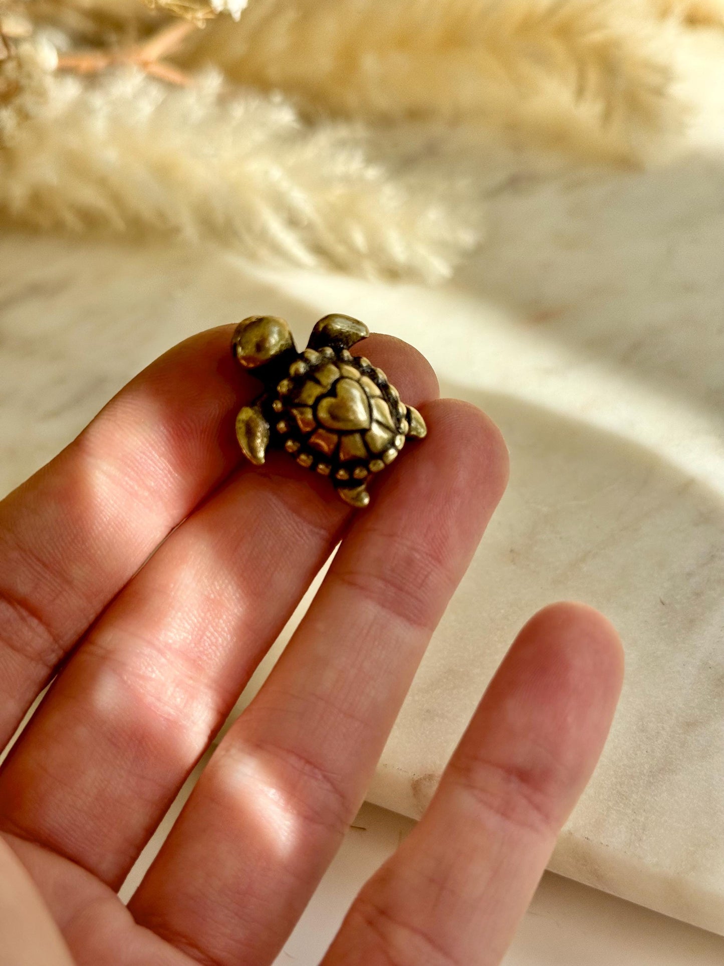Tiny Love Turtle figurine, Fine solid brass ornament, Turtle with a heart ornament, adorable sea creature gift, tortoise metal ornament
