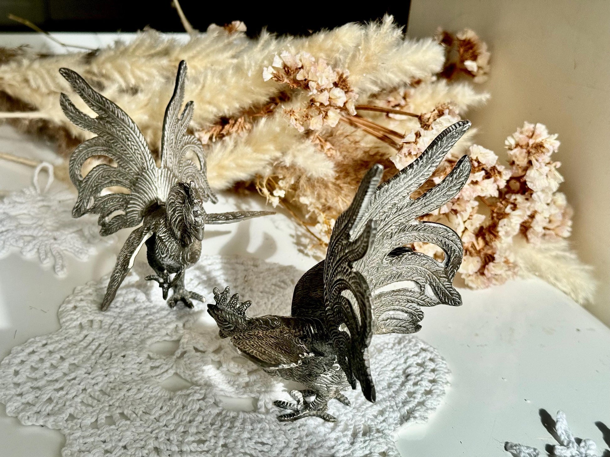 Vintage Silver Plated Fighting Cockerels Figurines, Vintage Metal Cocks, Brass Rooster Engraved Statues, Table Centerpiece, Pair Roosters
