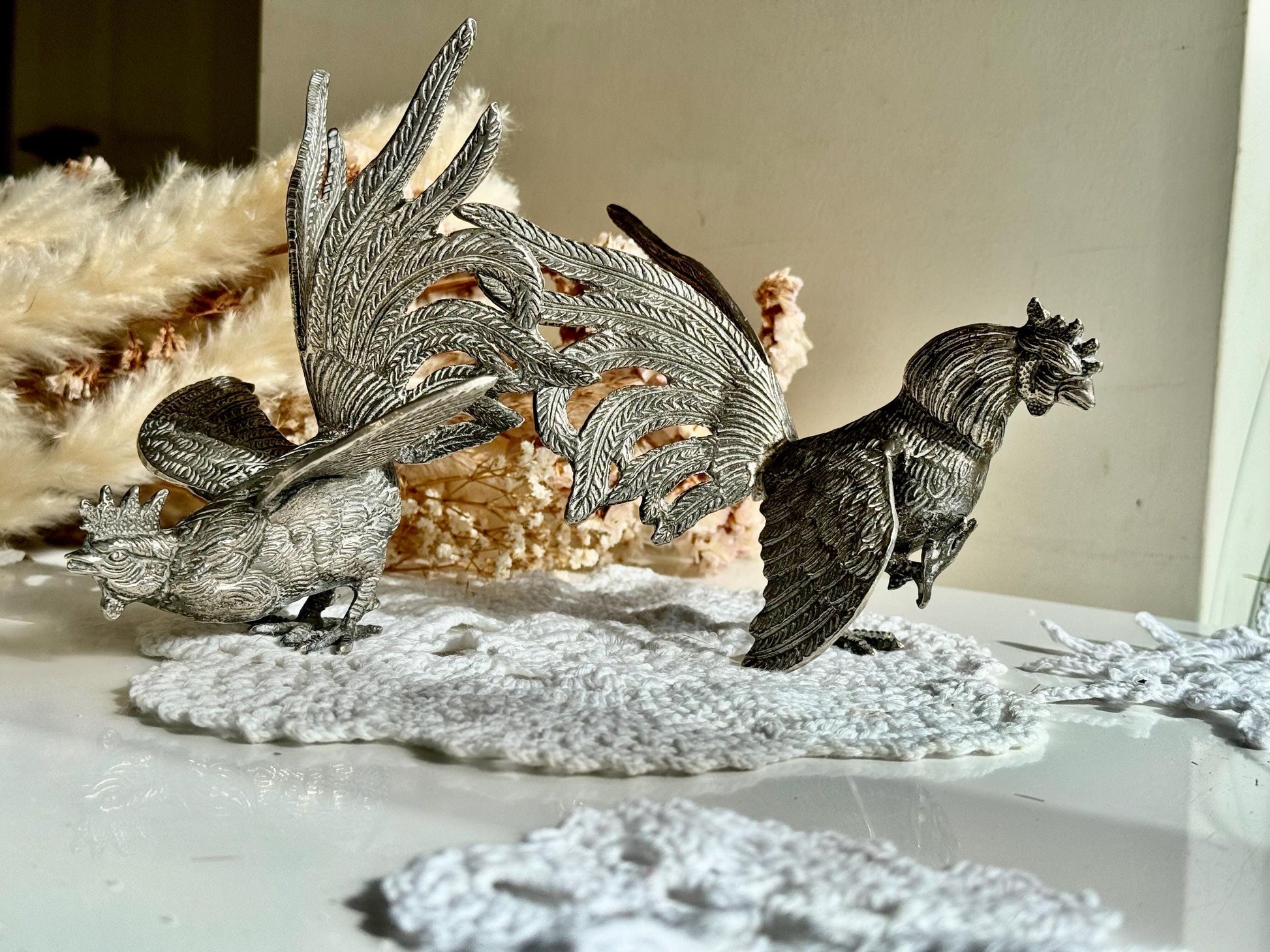 Vintage Silver Plated Fighting Cockerels Figurines, Vintage Metal Cocks, Brass Rooster Engraved Statues, Table Centerpiece, Pair Roosters