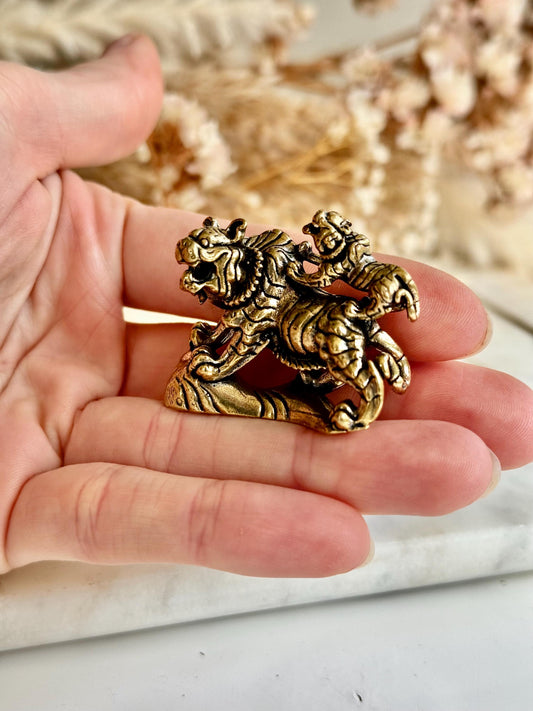 Solid brass Roaring tigers figurine, Japanese style Tiger, Baby and Parent tigers Figurine, Tiger family Metal miniature
