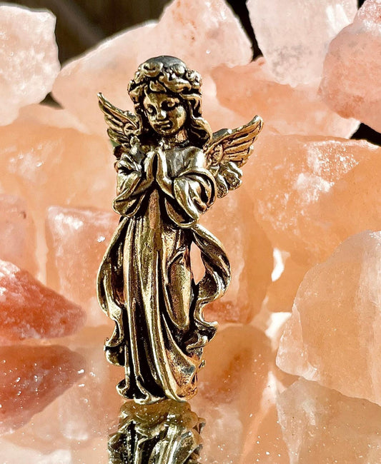 Solid brass Little Angel figurine, Guardian ornament, Brass figurine, beautiful sculpture, Meaningful gift, Christmas gift, praying angel