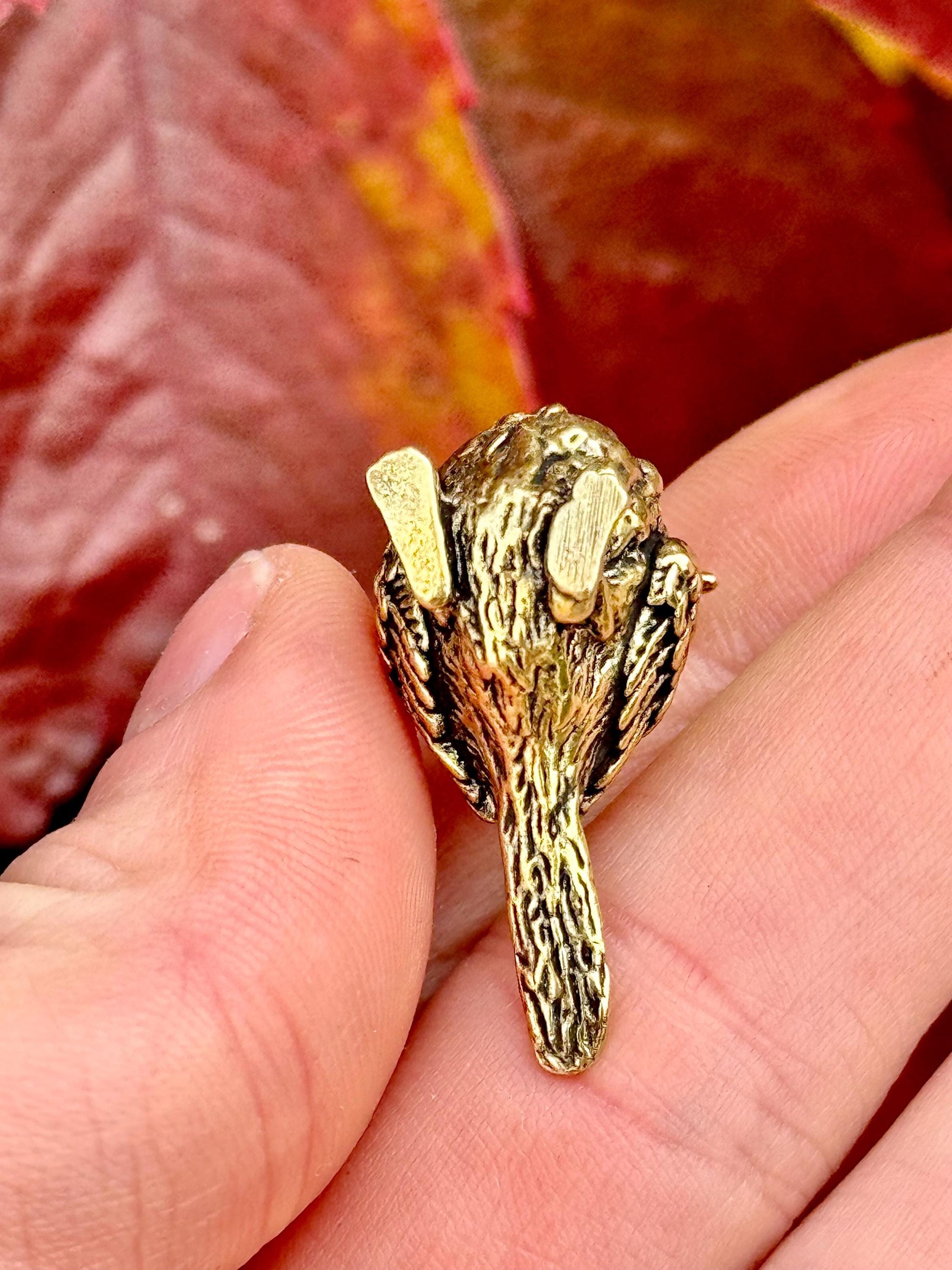 Tiny Solid Brass Bird Figurine – Lifelike Tit Bird Statue, Perfect Gift for Bird Lovers & Home Decor