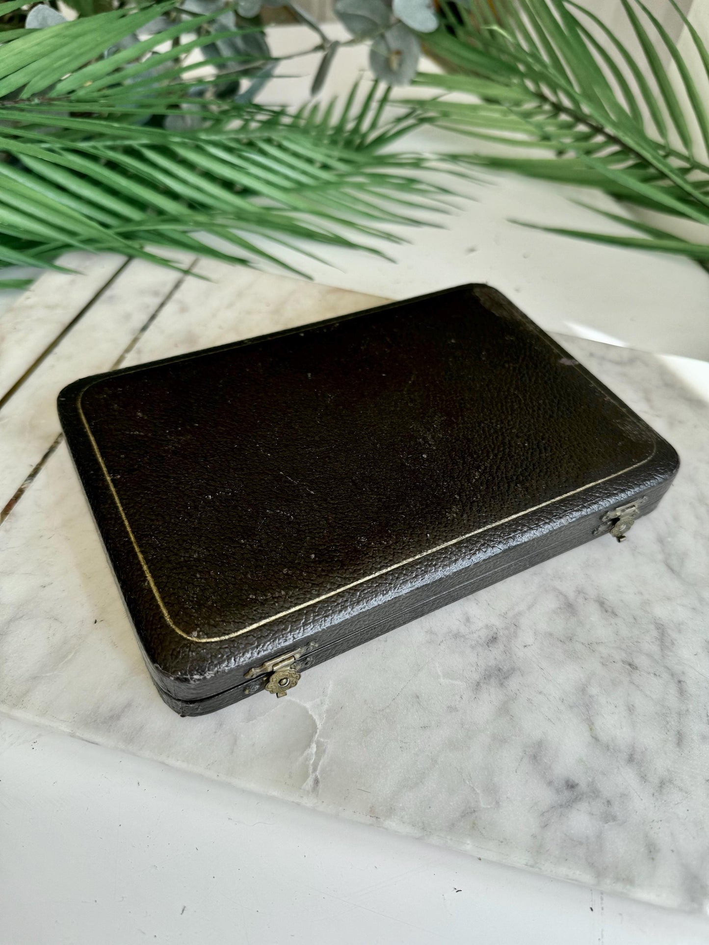 Antique English Silver plated EPNS & Mother of Pearl Boxed Breakfast Set: Jam Spoon, Butter Knife, Bread Fork