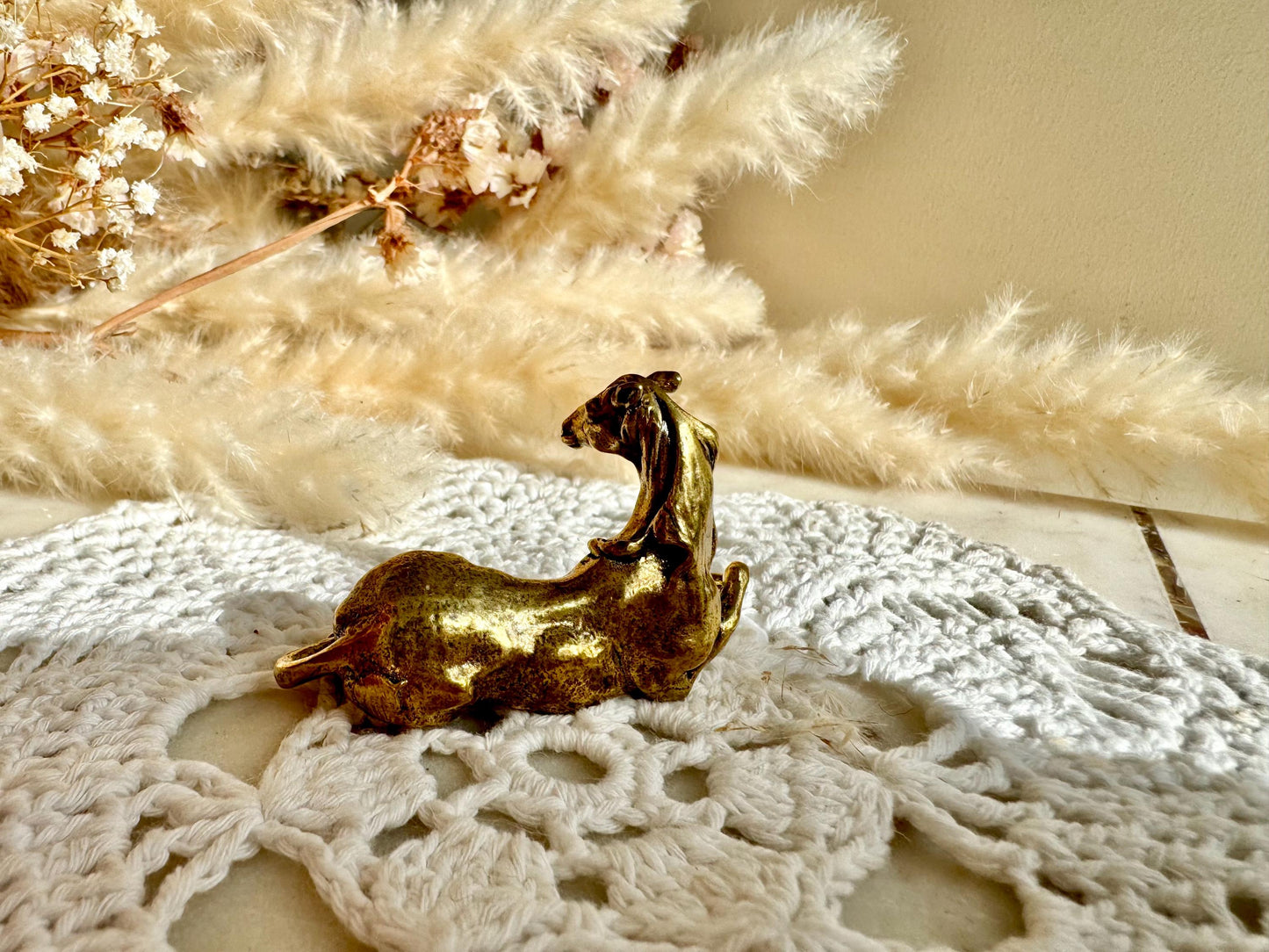 Unique style Solid Brass figurine Wild horse, Resting mustang, Stallion statue, Lifelike solid brass figurine, Desktop ornament