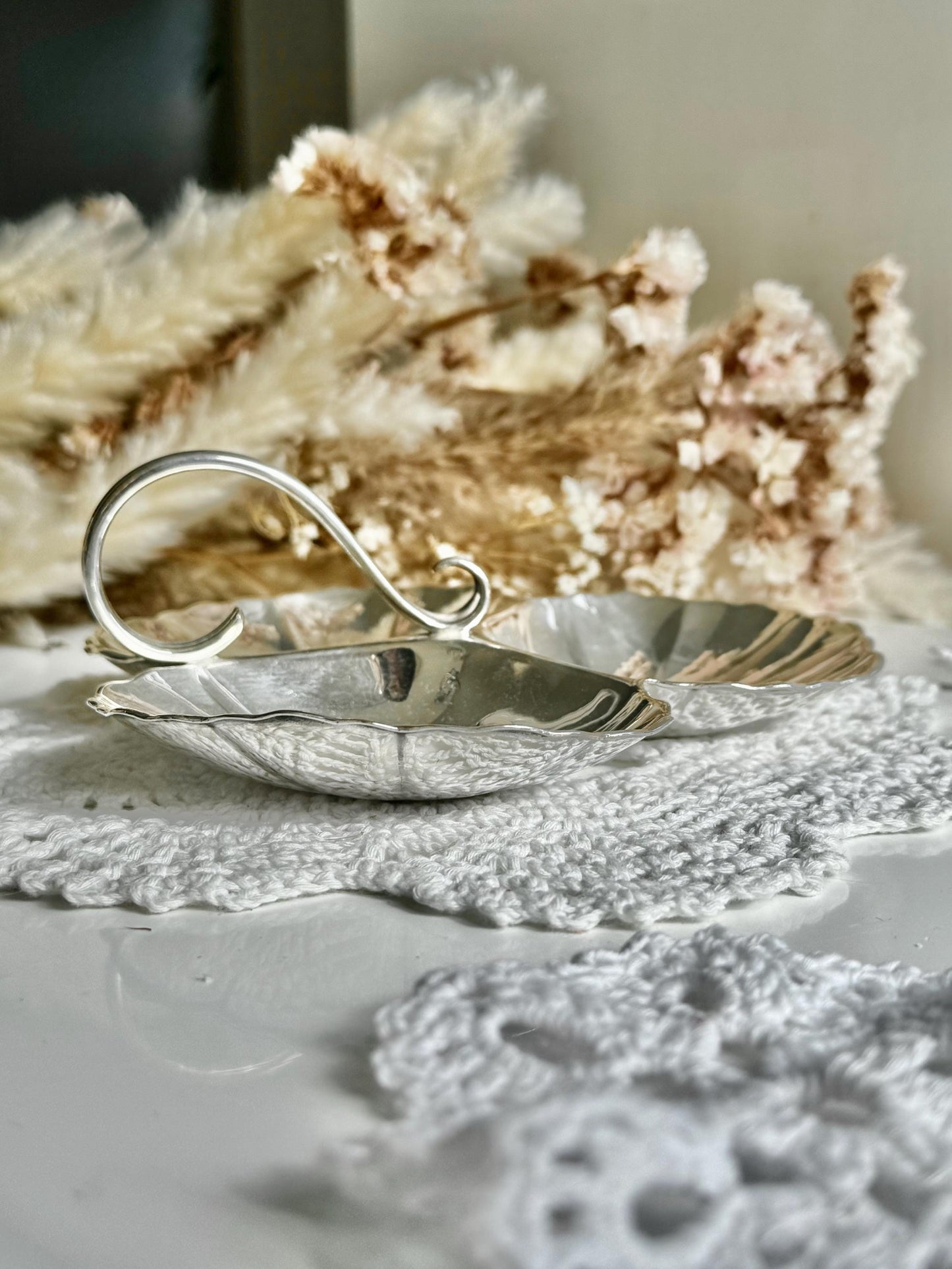 Antique Art Deco silver plate Butter shell Vintage Dish Clam Scallop Shell Bonbon Trinket Silver Plate Double Shell with a Handle