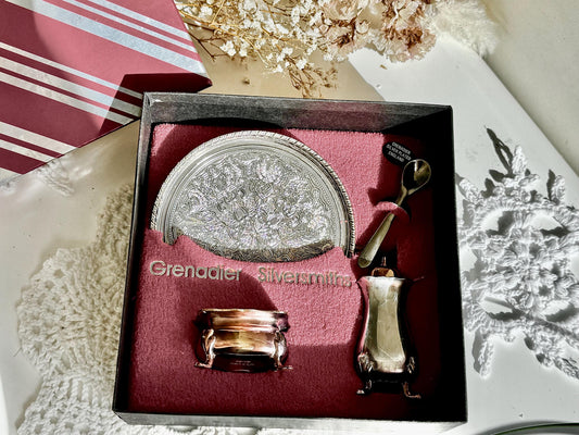 Vintage Grenadier Silversmiths 4 Piece Set plated salt and pepper shakers on a matching tray in original box, made in England