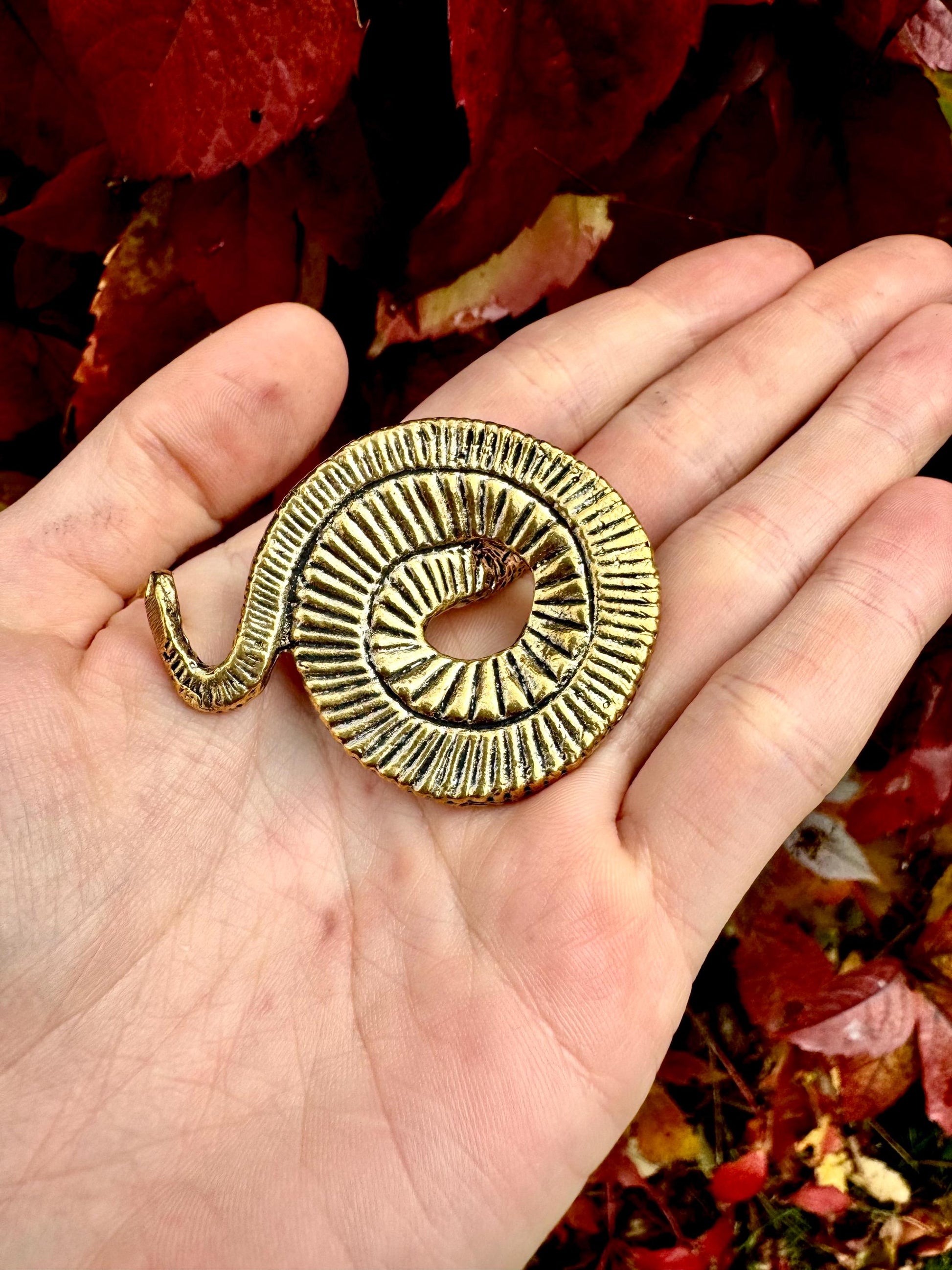 Solid Brass Snake figurine, fine lifelike snake miniature, reptile desktop ornament, creative gift, gift for snake lovers