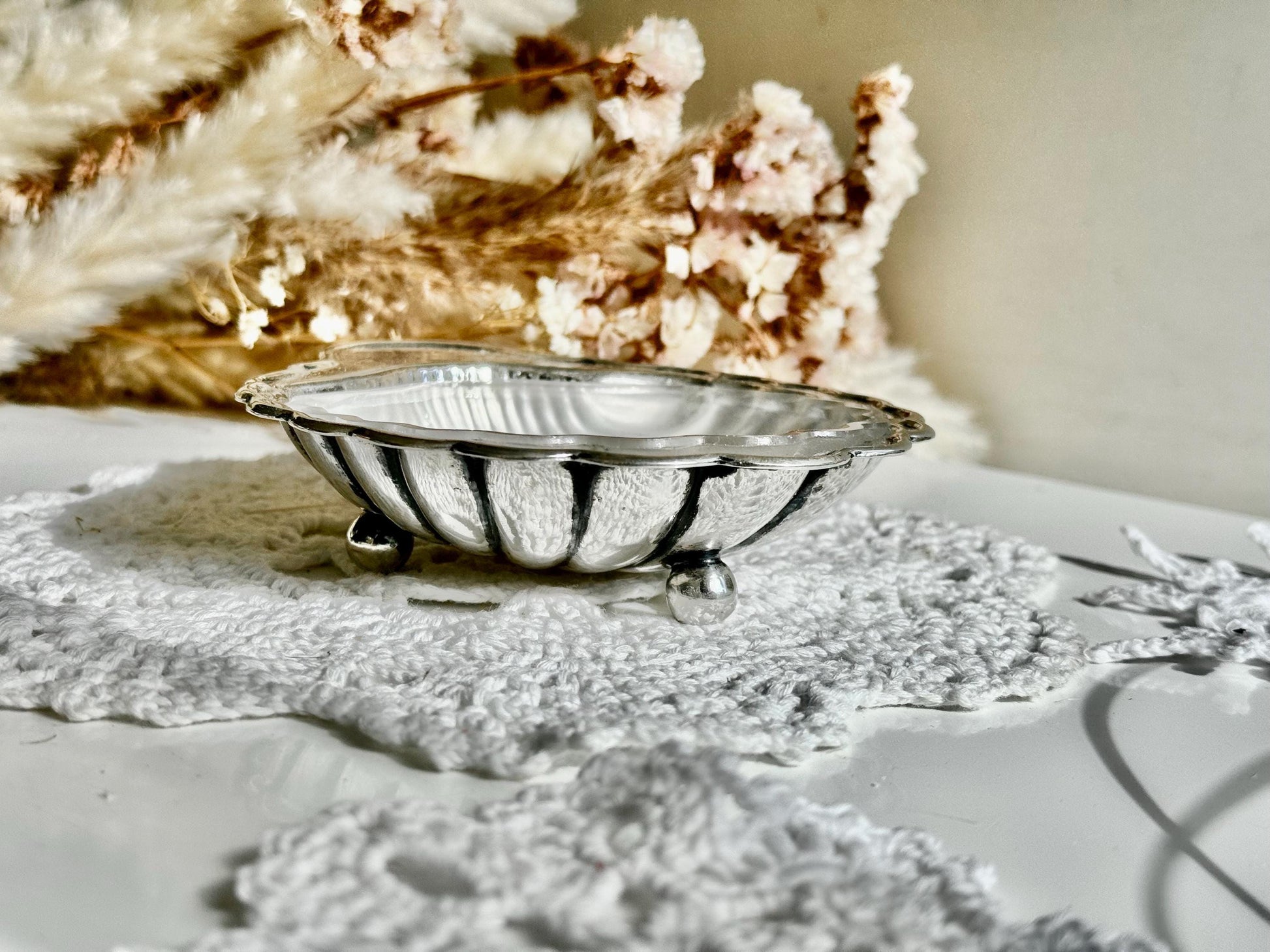 Vintage silver plate EPNS glass line shell Butter Dish antique silver plated seashell tray