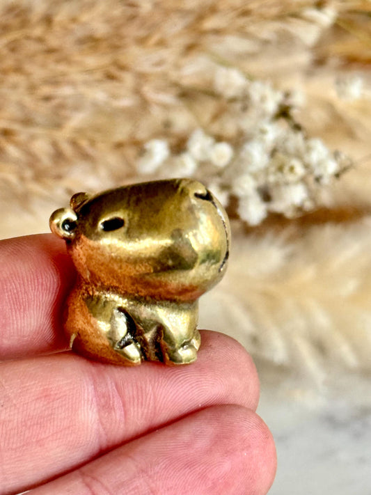 Tiny Brass Capybara, Whimsical Animal Figurine, Treasure Capybara, Cute Capybara Desk Buddy, Unique Gift for Collectors