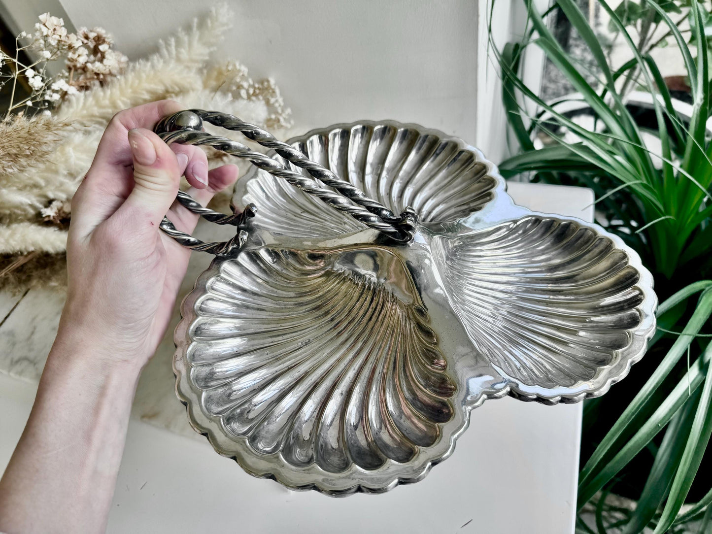 Antique Art Deco silver plate Butter shell Vintage Dish Clam Scallop Shell Bonbon Trinket Silver Plate Double Shell with a Handle