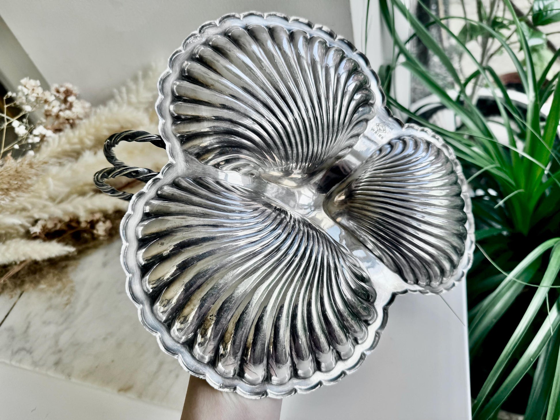 Antique Art Deco silver plate Butter shell Vintage Dish Clam Scallop Shell Bonbon Trinket Silver Plate Double Shell with a Handle