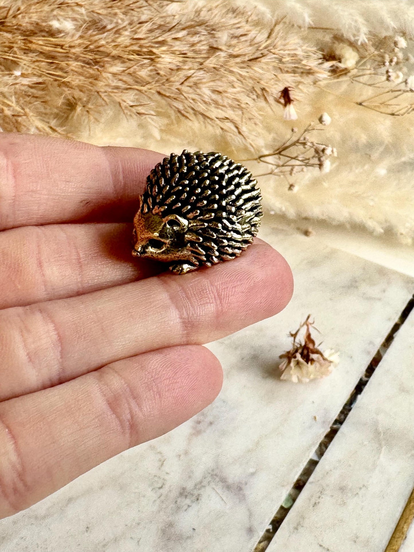 Cute Hedgehog miniature, solid brass hedgehog figurine, Forest animal, Little hedgehog statuette