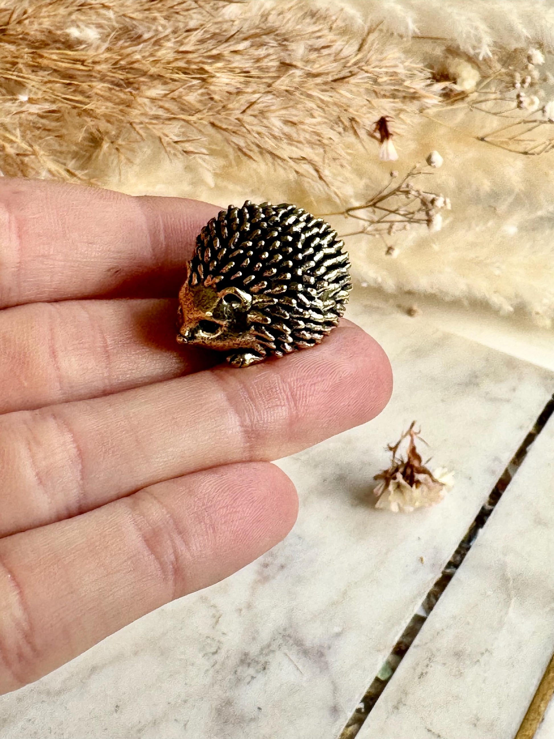 Cute Hedgehog miniature, solid brass hedgehog figurine, Forest animal, Little hedgehog statuette