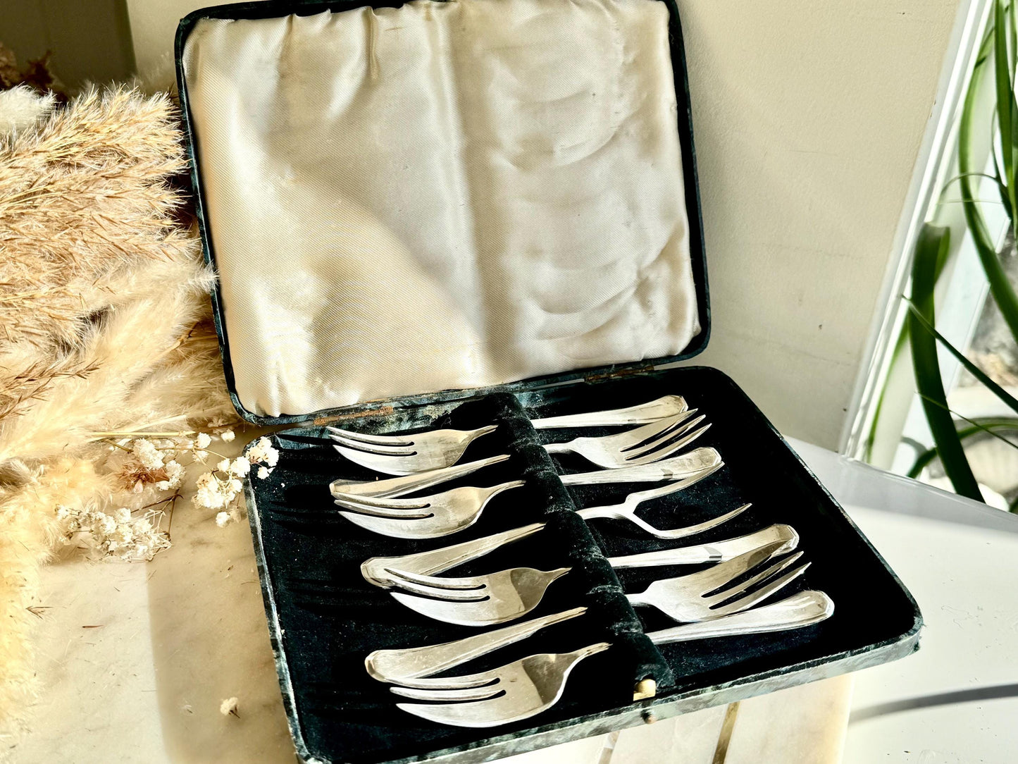 Vintage EPNS Silver-Plated Pastry Fork Set in Original Box (Set of 6)
