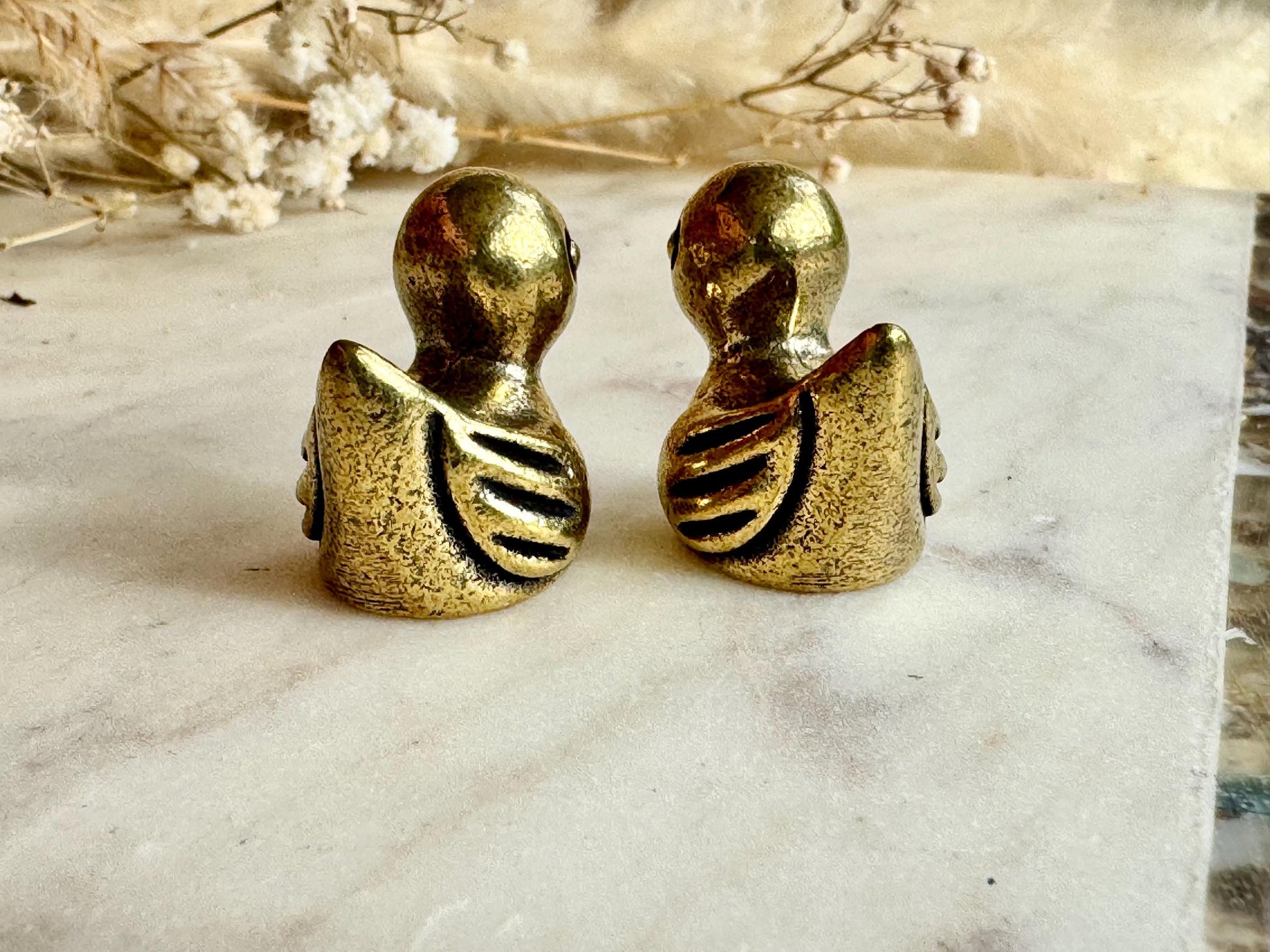 Style Duck miniature, solid brass little bird figurine, Couple of ducks miniature gift, Desktop ornament, Bath Duck statuette